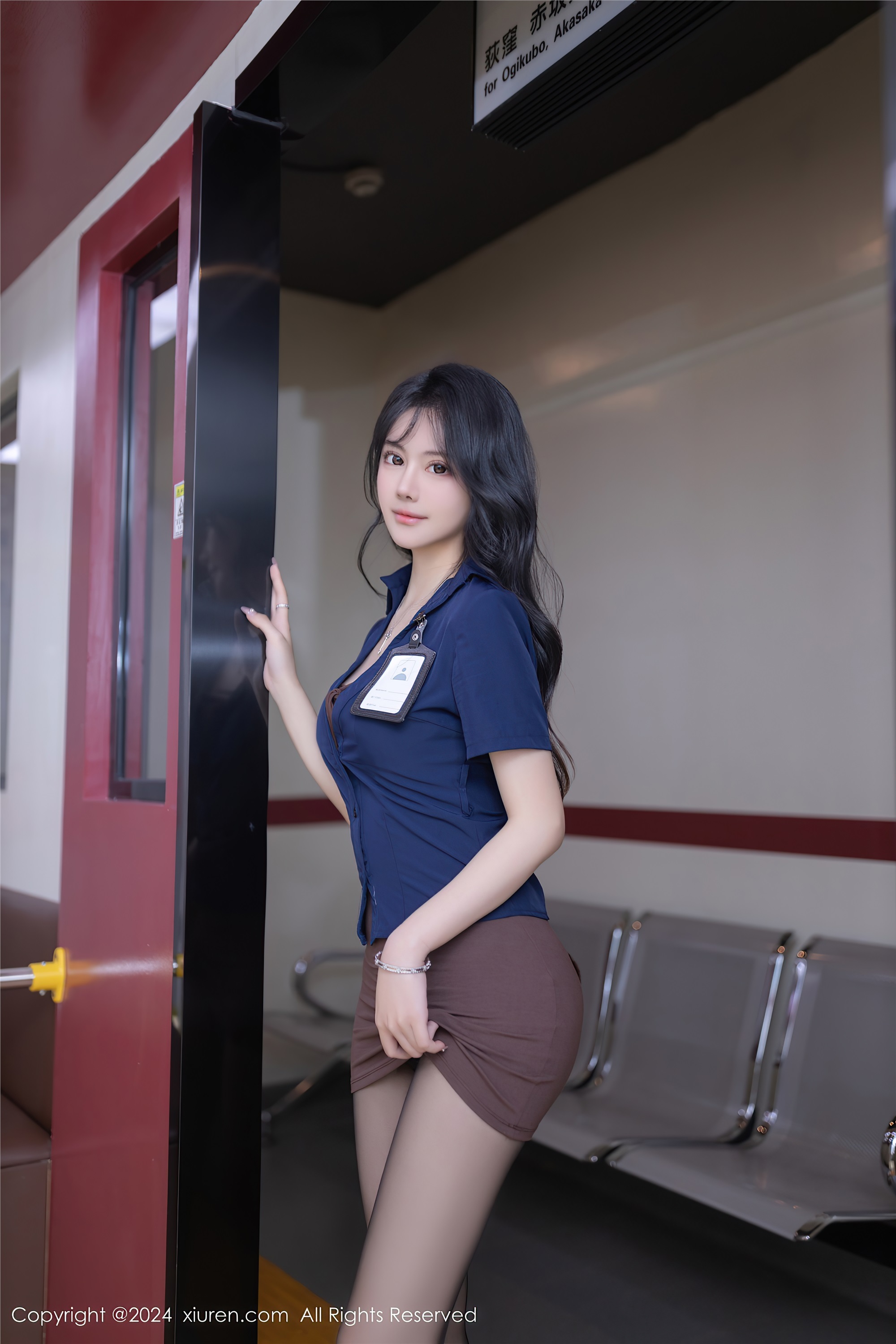 图片[5]-Xiuren秀人网期2024.03.01期N第8167期幼幼-秀人网