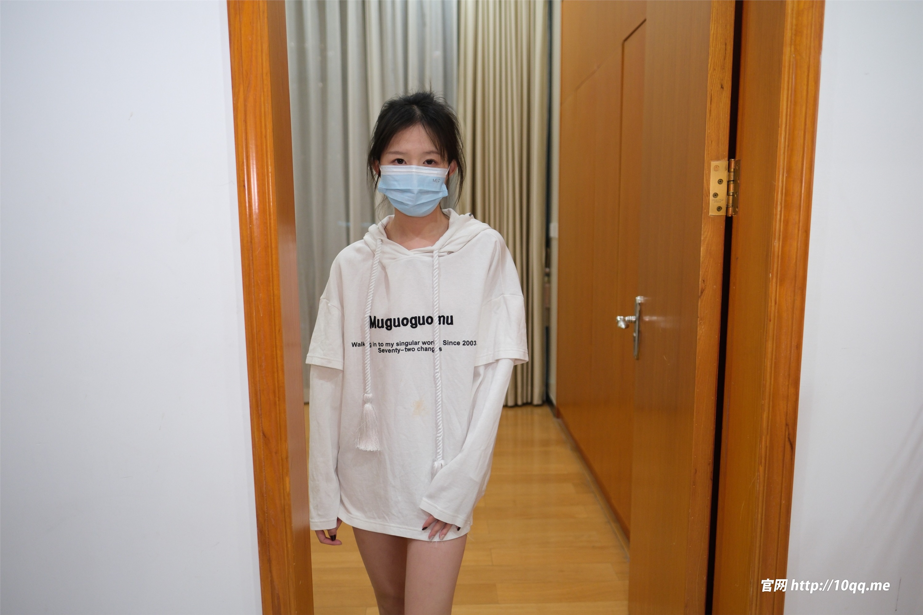 图片[2]-ROSI口罩系列期2024.01.29期N第2787-秀人网