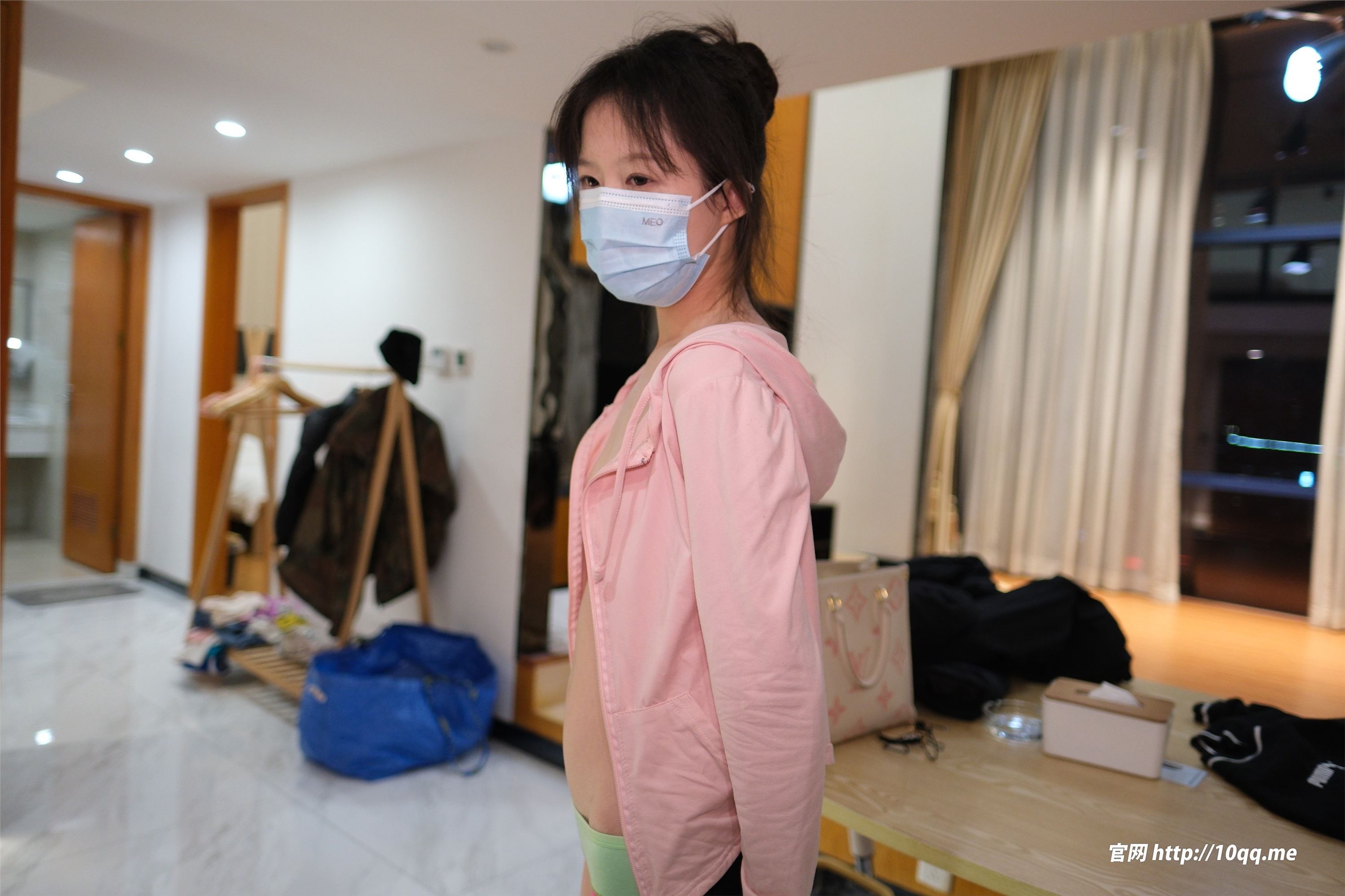 图片[2]-ROSI口罩系列期2024.02.06期N第2795-秀人网