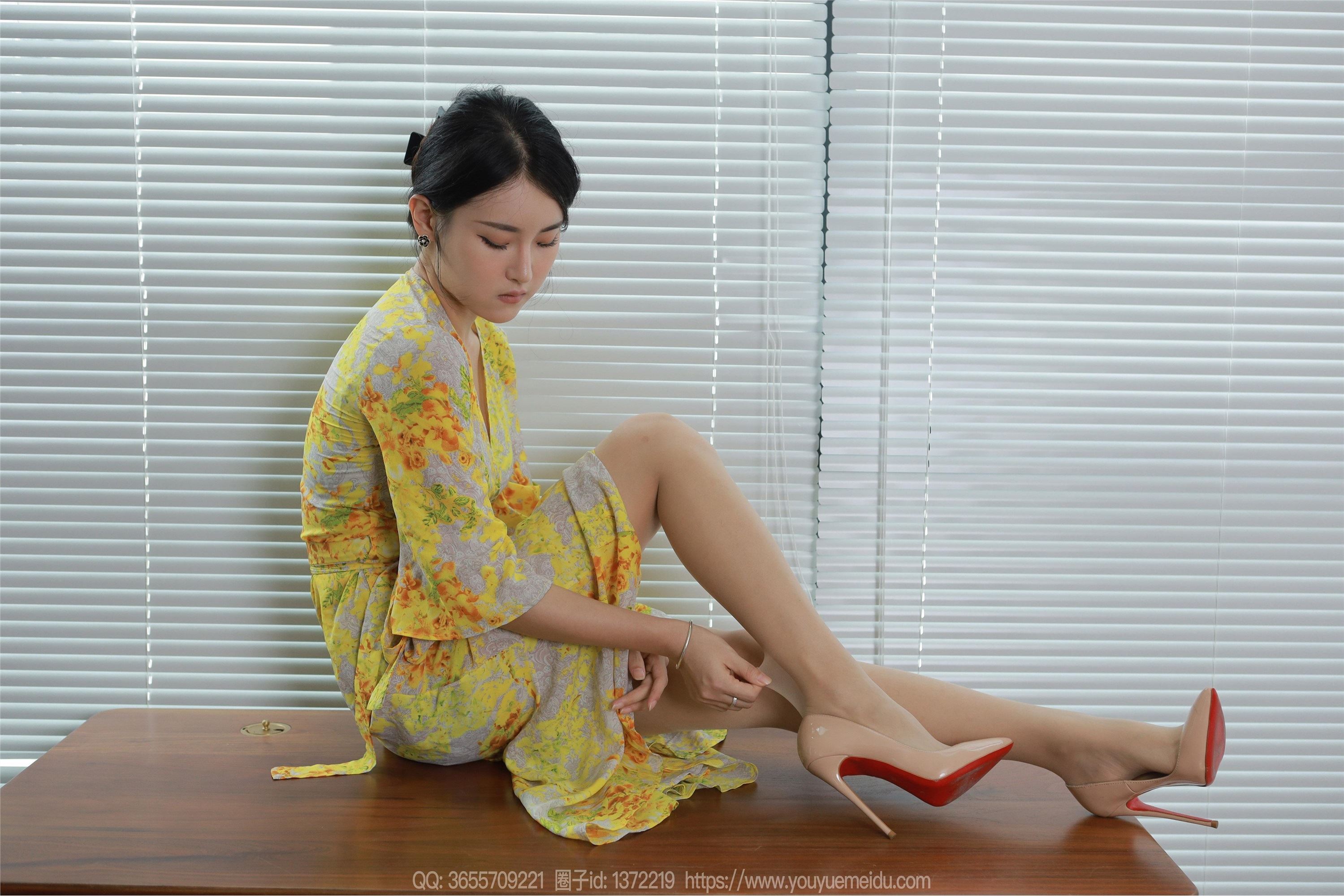 图片[7]-IESS异思趣向期期2023.10.10期丝享家期1555期小宝《黄色战袍》-秀人网