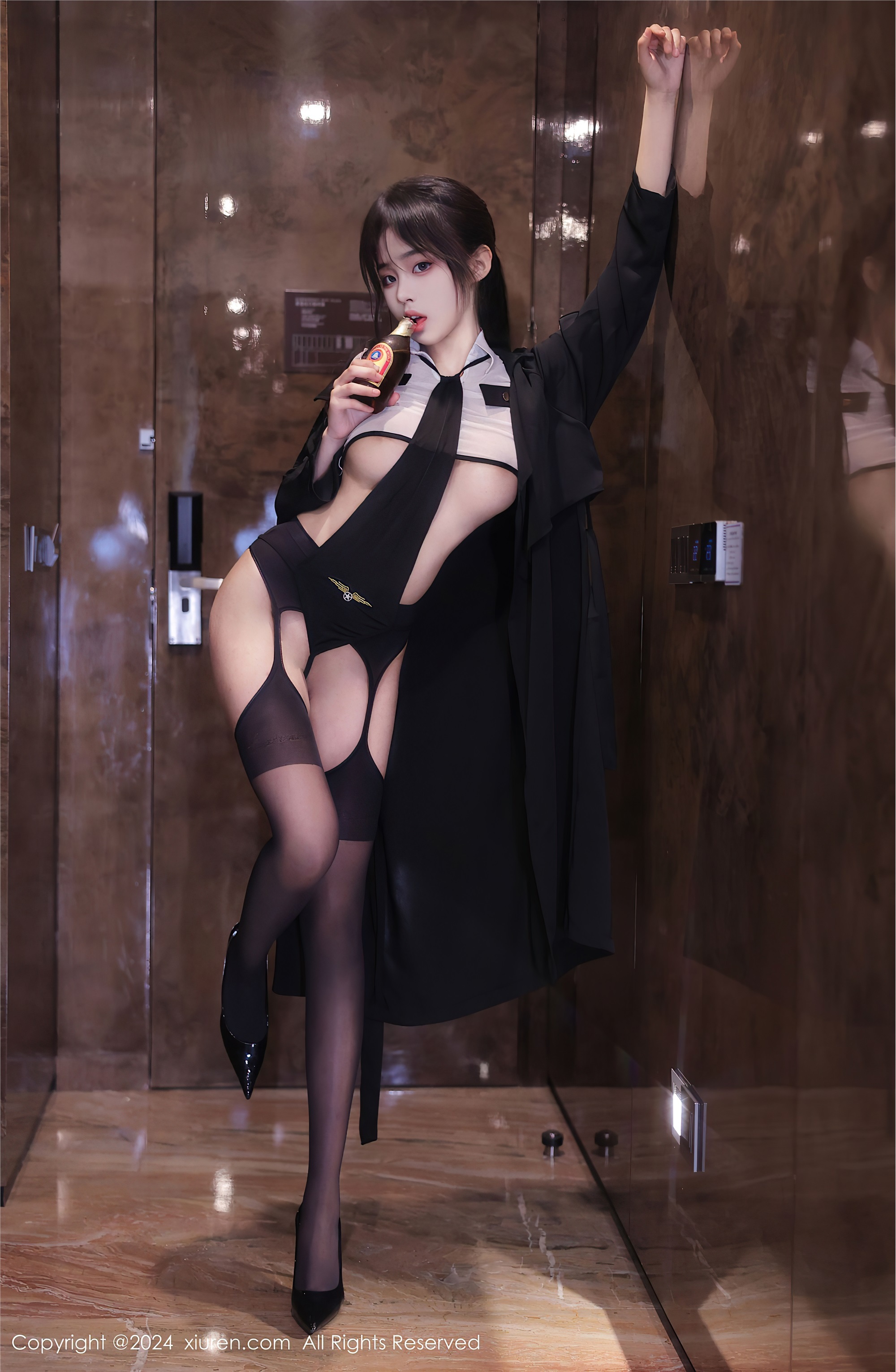 图片[6]-Xiuren秀人网期2024.03.21期N第8265期王心悦-套图网