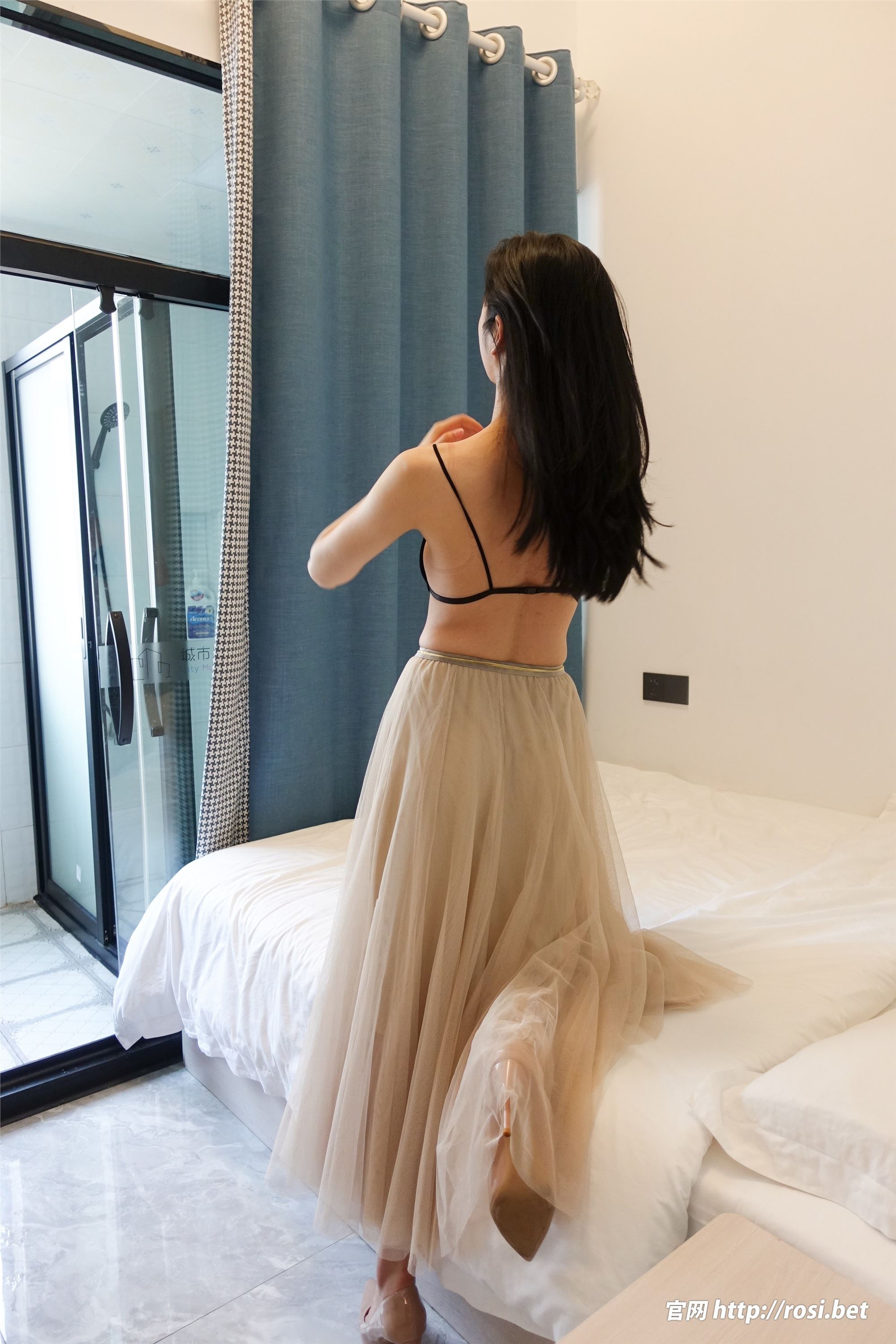 ROSI写真期2024.04.26期N第4526-套图网