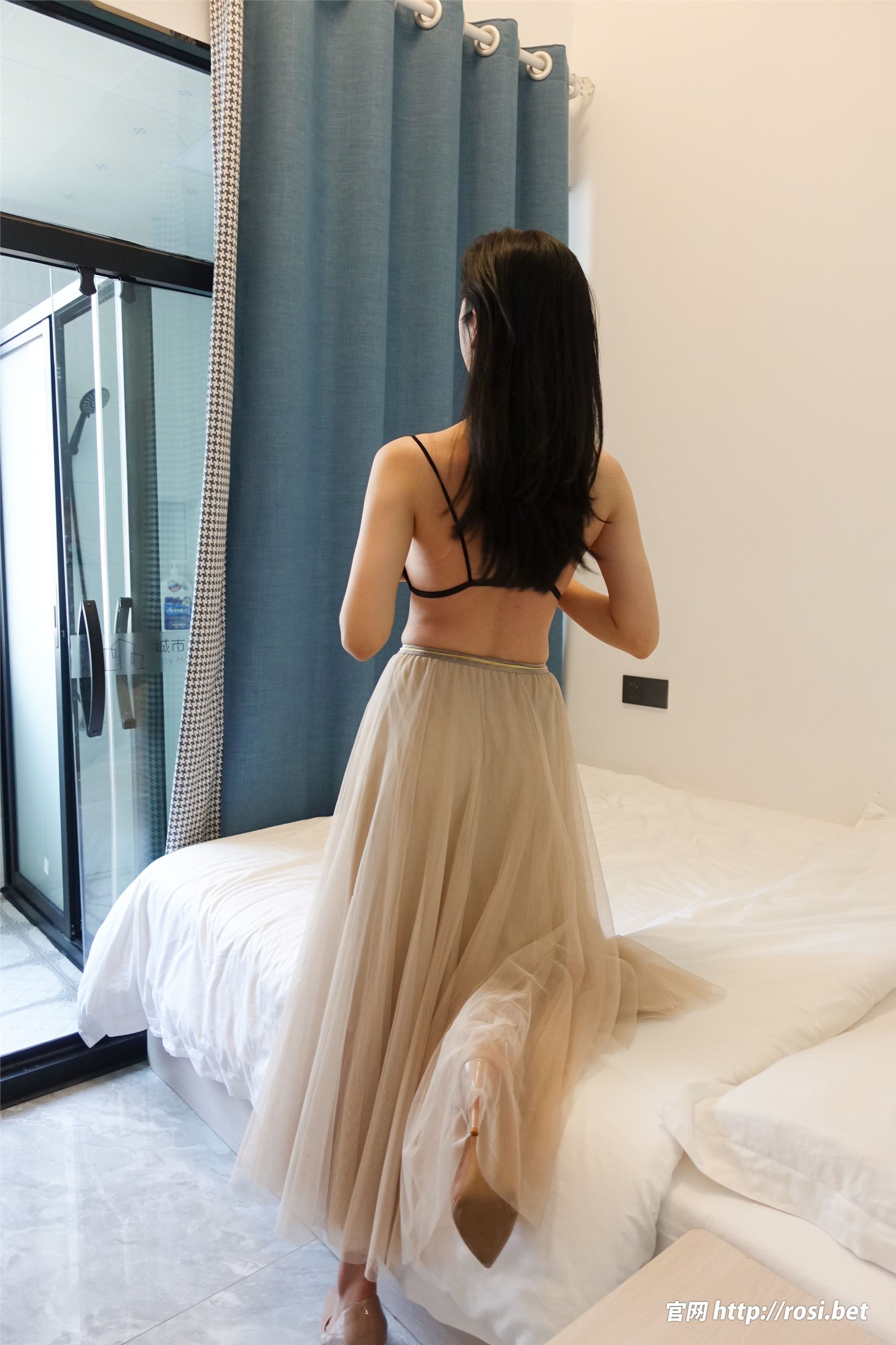 图片[2]-ROSI写真期2024.04.26期N第4526-套图网