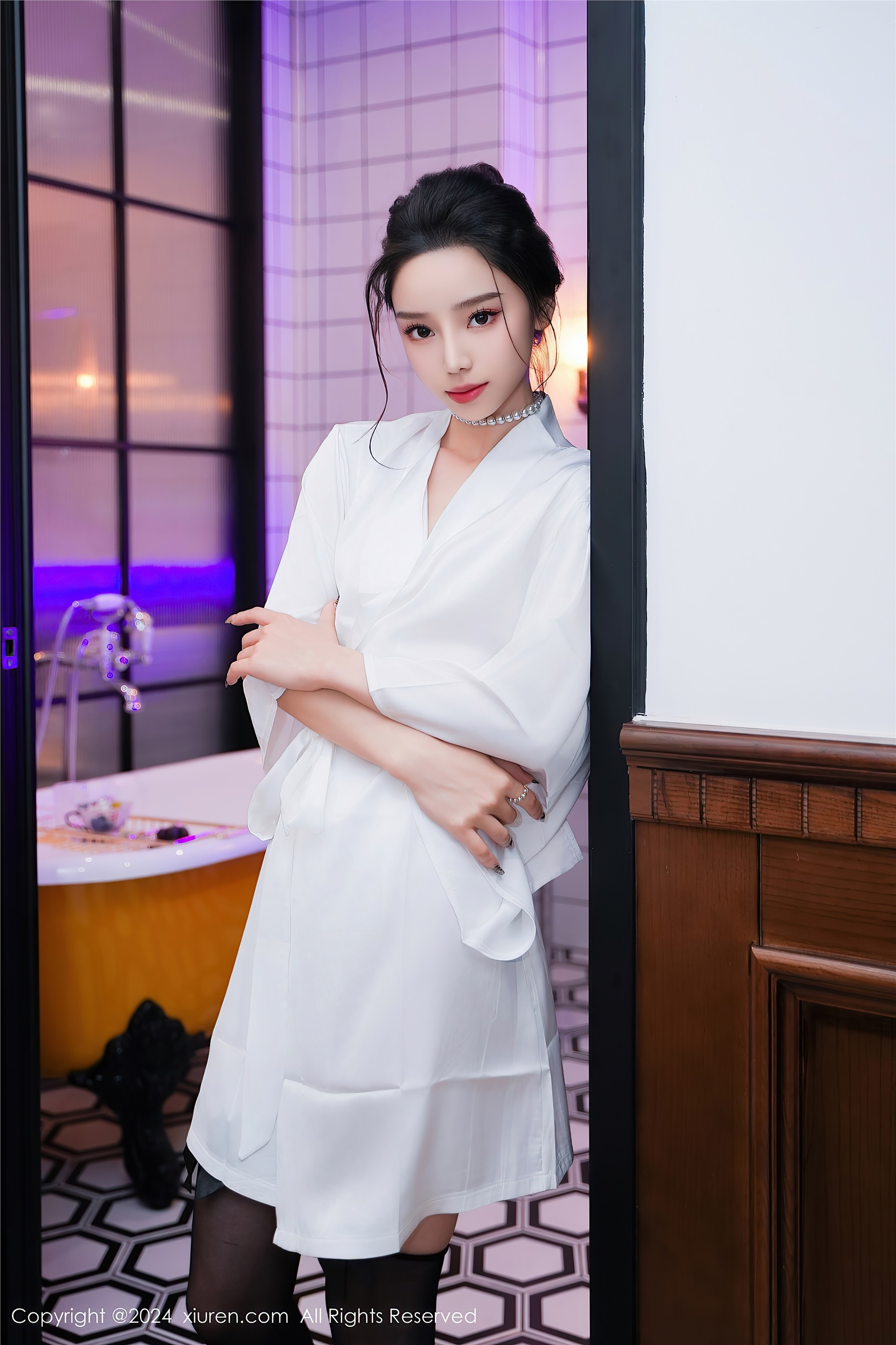 图片[4]-Xiuren秀人网期2024.03.25期N第8283期苏曼兮-套图网