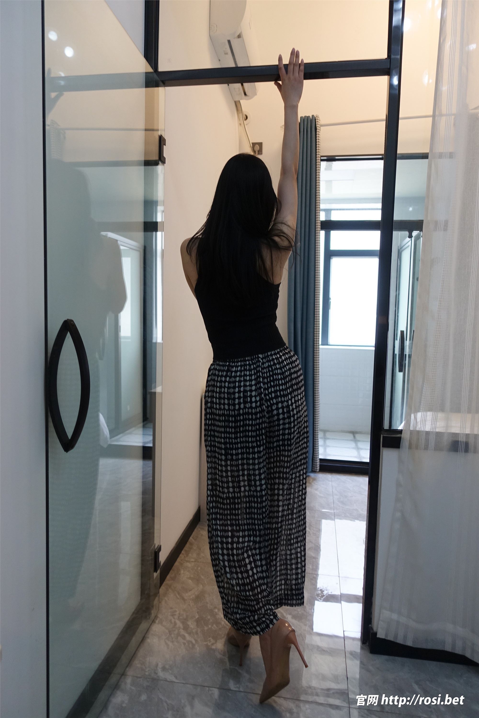 图片[4]-ROSI写真期2024.04.30期N第4530-套图网