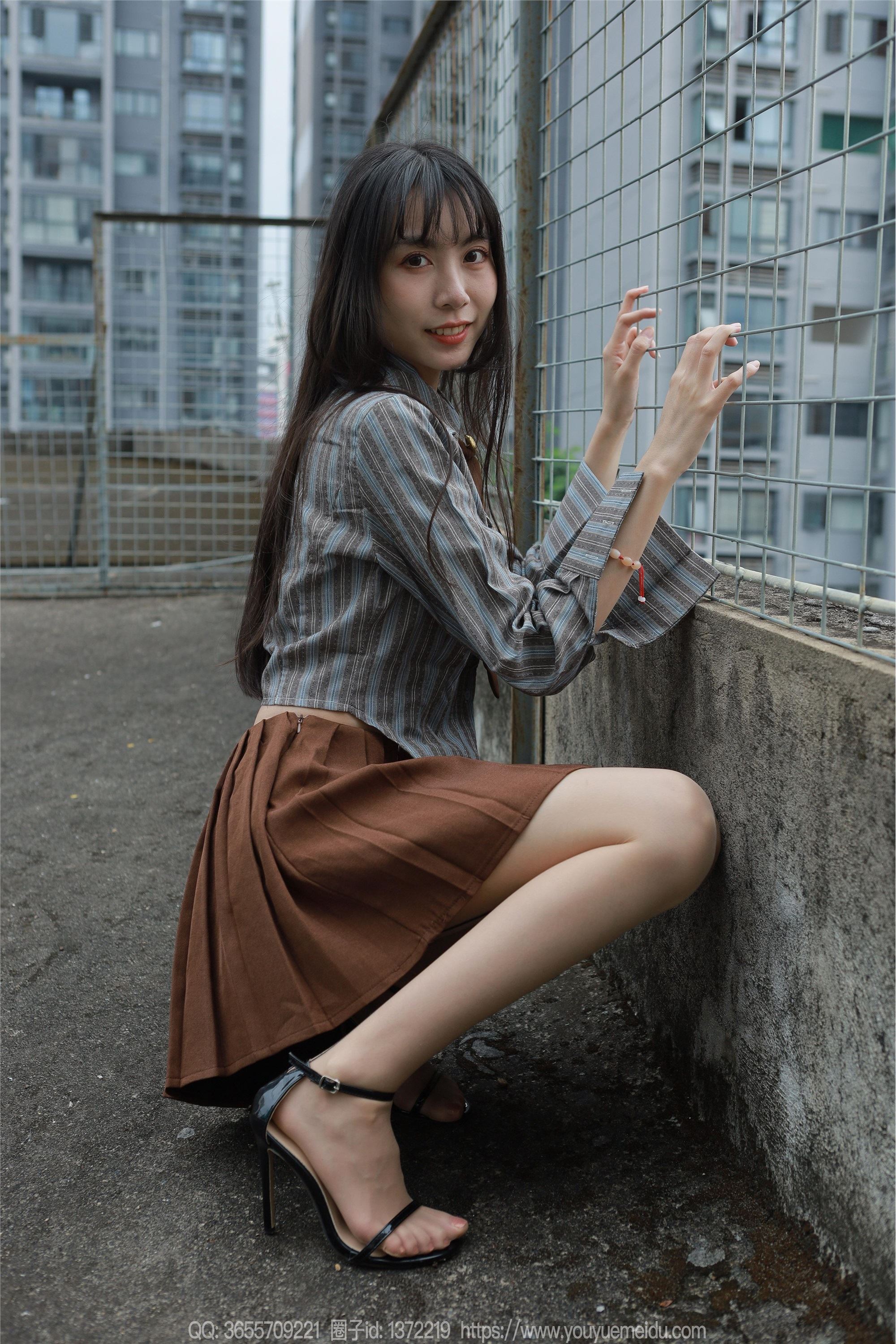 图片[5]-IESS异思趣向期期2023.10.20期丝享家期1564期团团《美丽后竖线》-秀人网