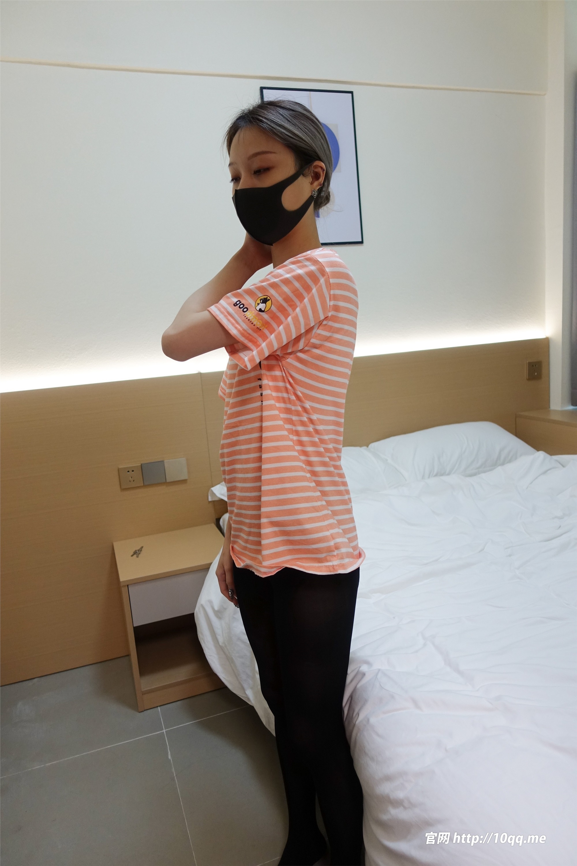 图片[2]-ROSI口罩系列期2024.03.17期N第2835-秀人网