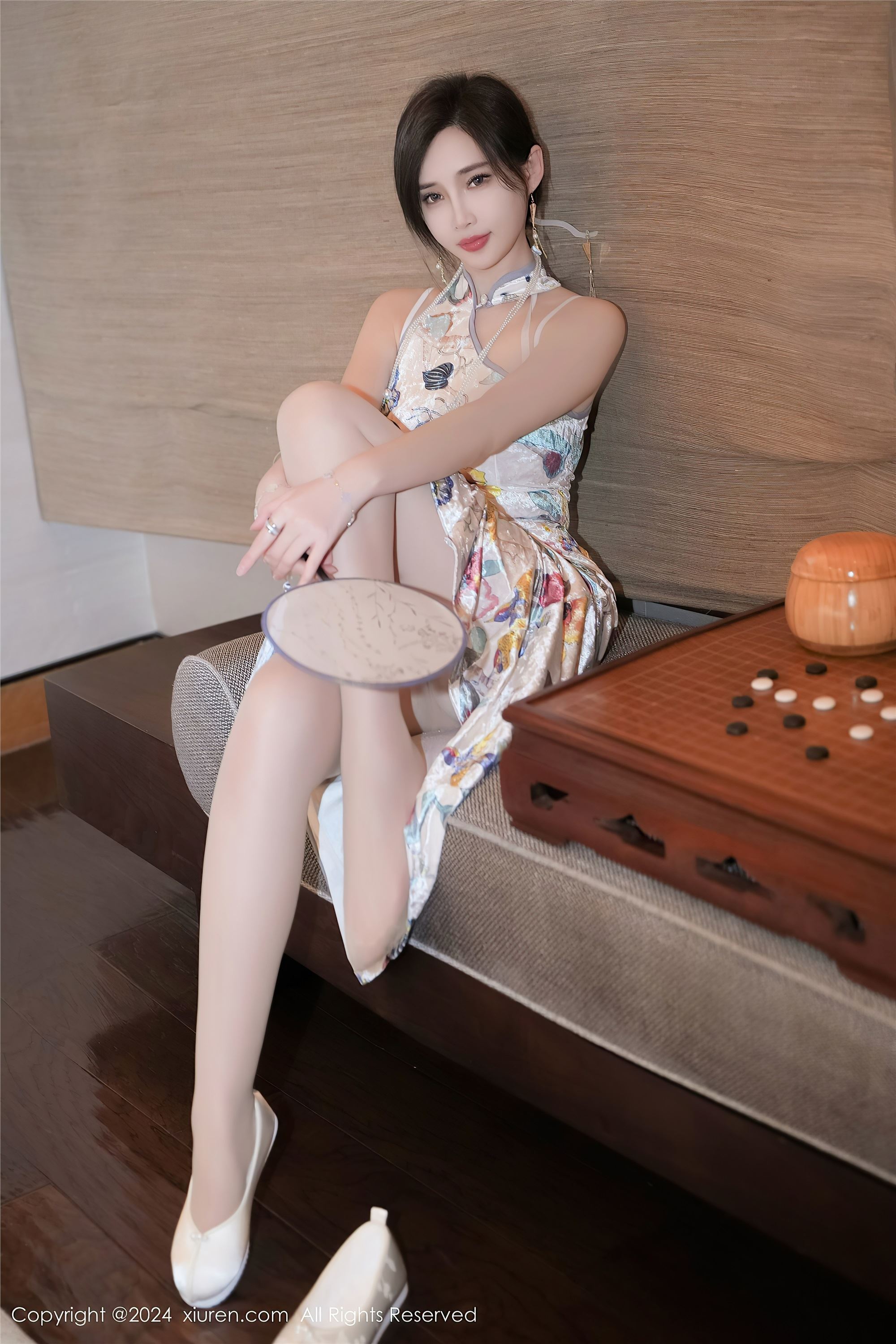 Xiuren秀人网期2024.04.02期N第8330期Carol周妍希X-秀人网