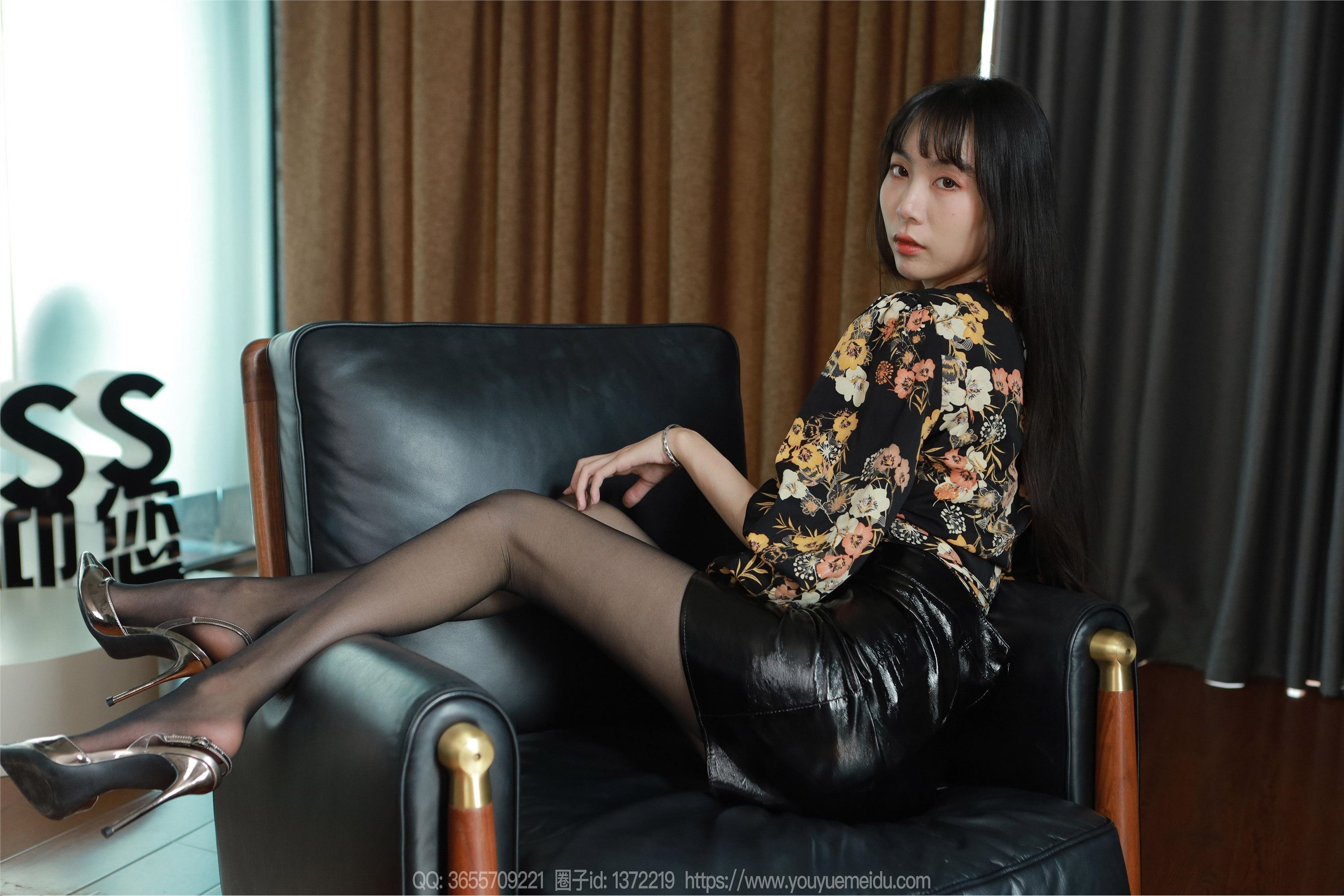 IESS异思趣向期期2023.11.06期丝享家期1578期团团《皮裙战士》-秀人网