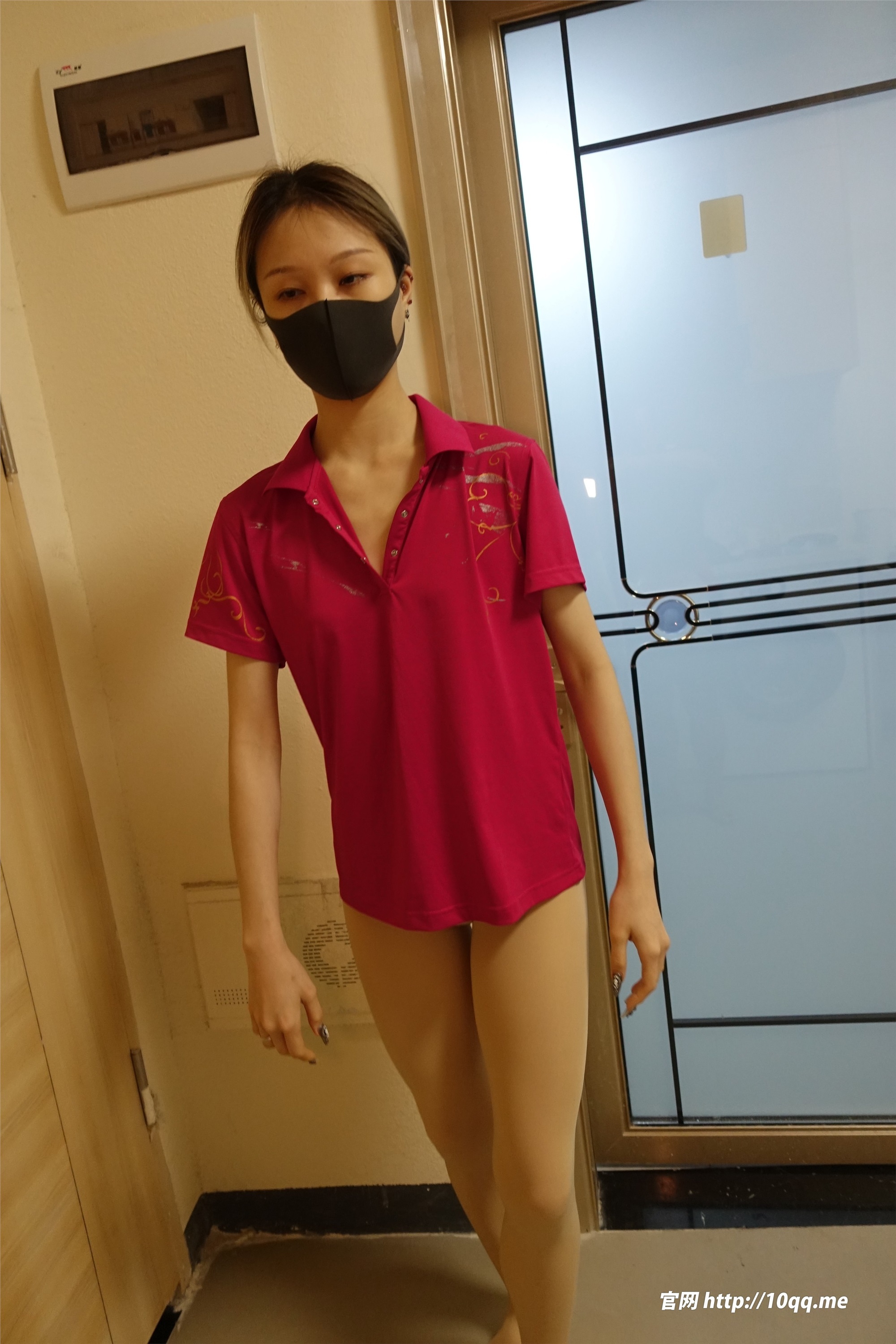 图片[4]-ROSI口罩系列期2024.03.13期N第2831-秀人网