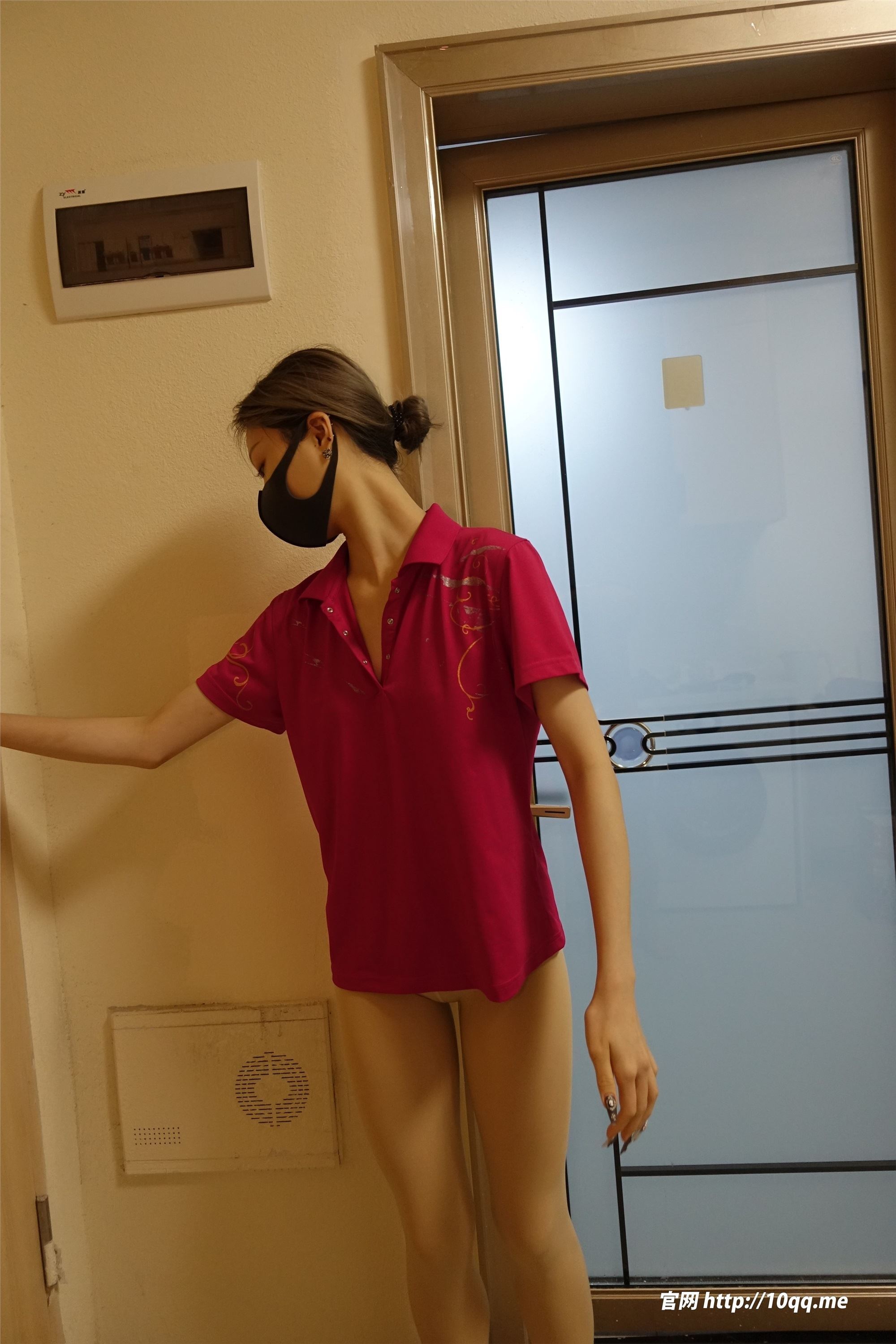 图片[9]-ROSI口罩系列期2024.03.13期N第2831-秀人网