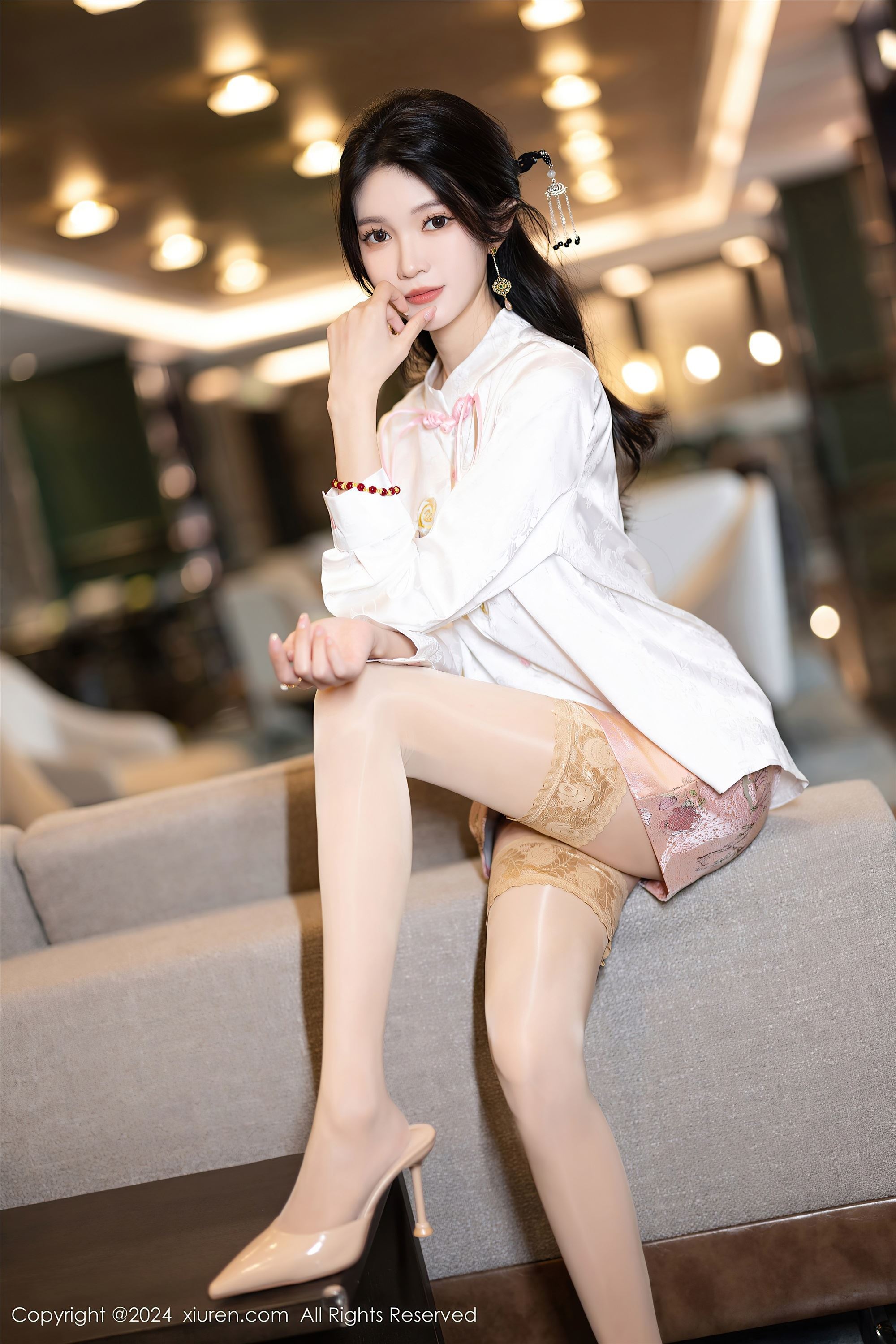 图片[8]-Xiuren秀人网期2024.04.07期N第8347期程程程--秀人网