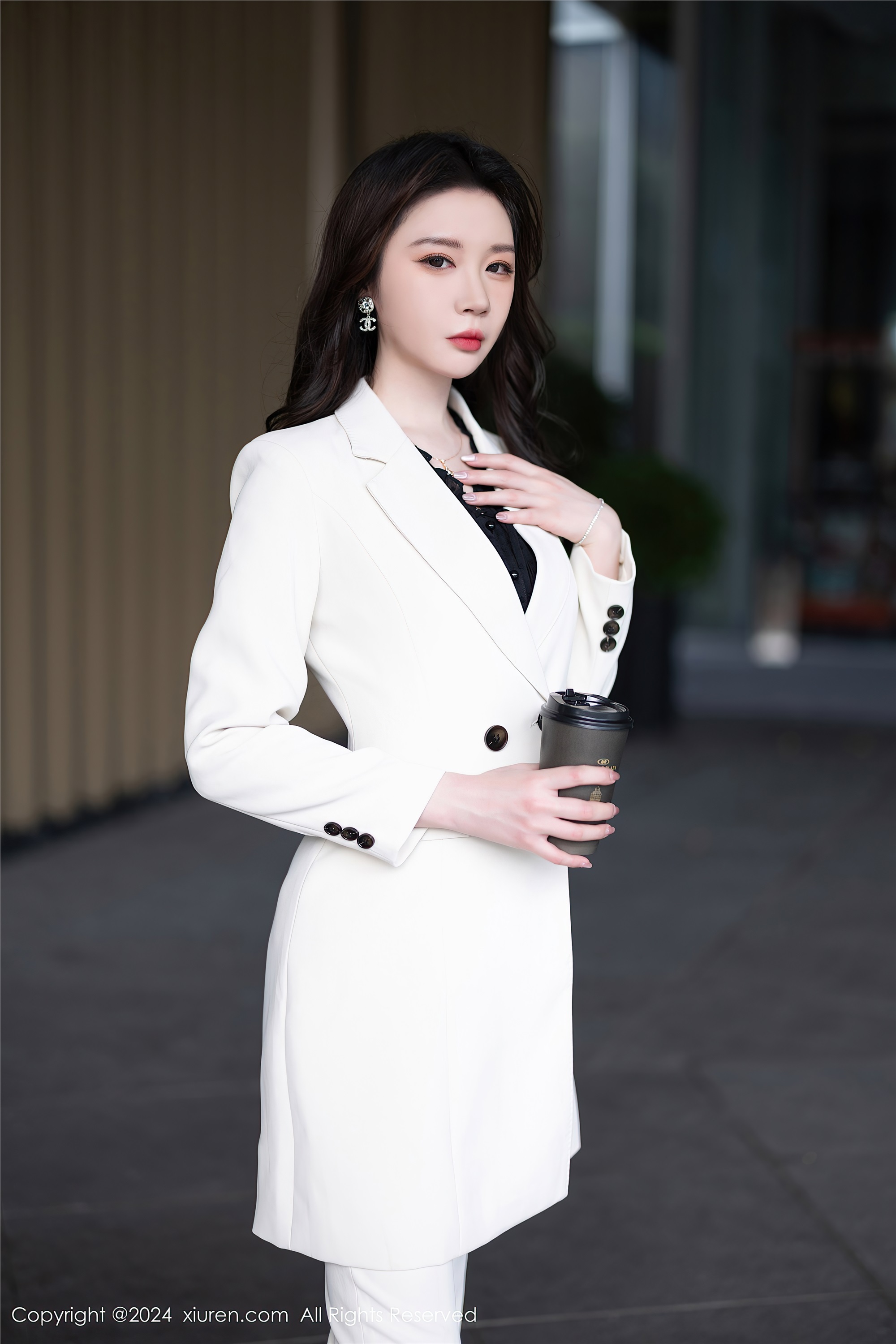 图片[4]-Xiuren秀人网期2024.04.08期N第8354期梦心玥-秀人网