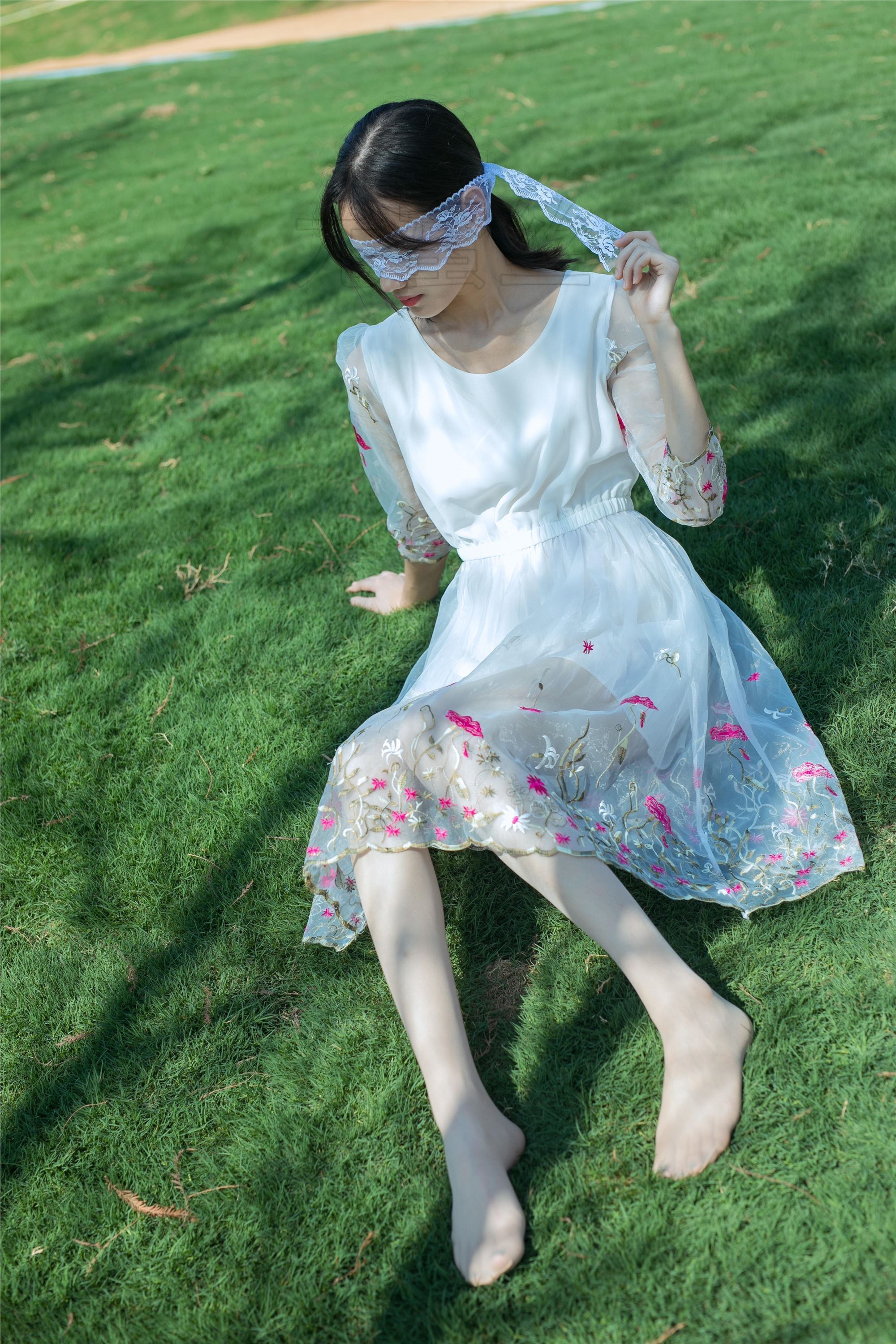 图片[2]-尤蜜丝期穿搭写真期N第004-秀人网