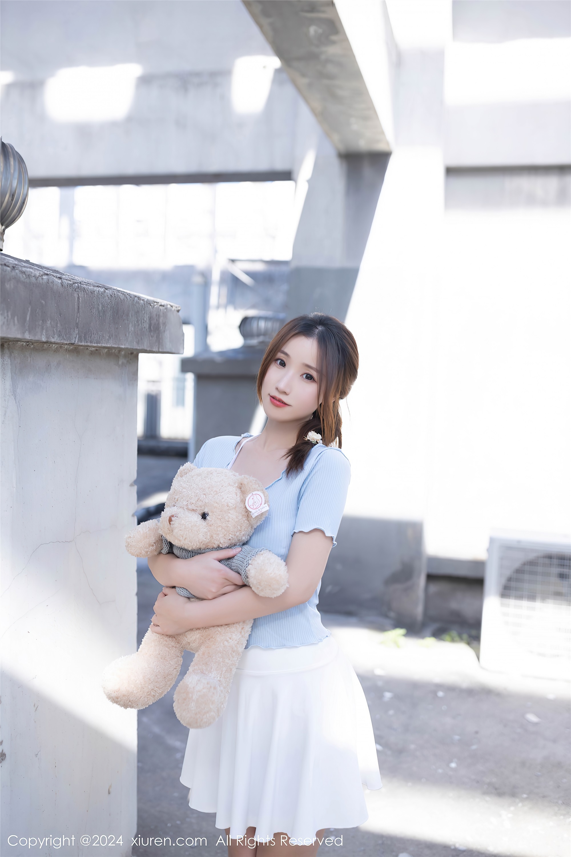 Xiuren秀人网期2024.04.10期N第8369期杏子Yada-秀人网