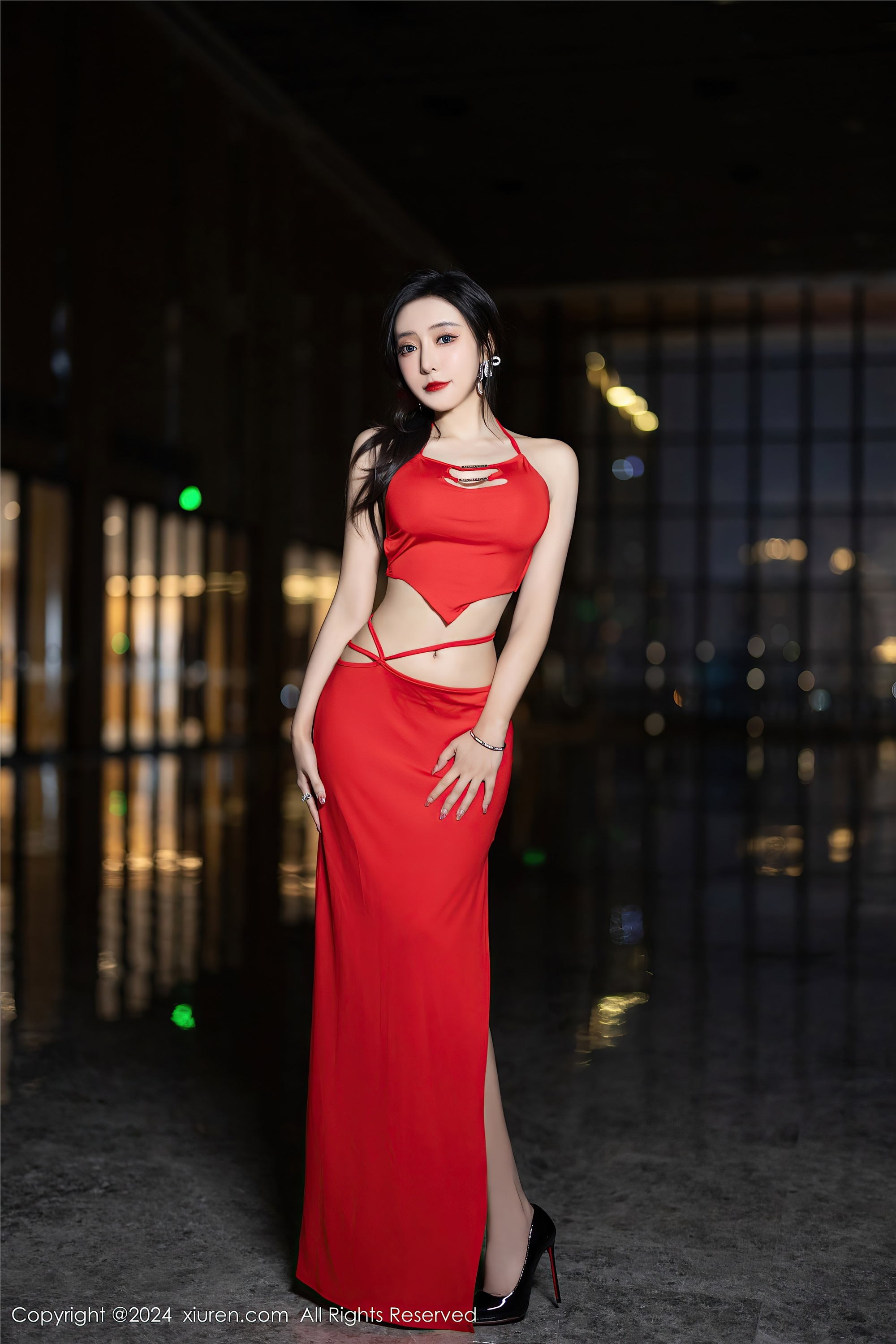 Xiuren秀人网期2024.04.11期N第8378期王馨瑶yanni-秀人网