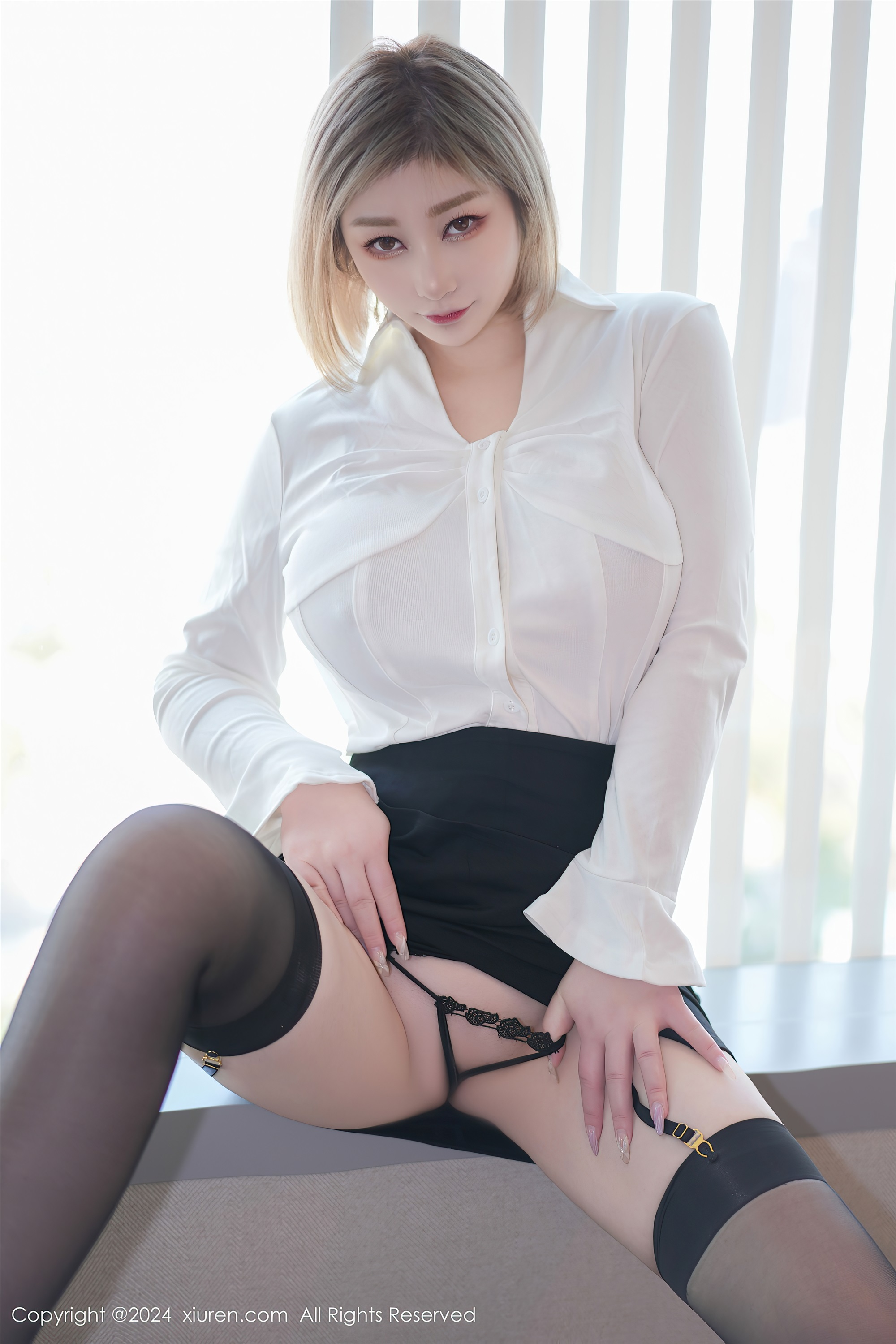 图片[2]-Xiuren秀人网期2024.04.12期N第8381期妲己_Toxic-套图网