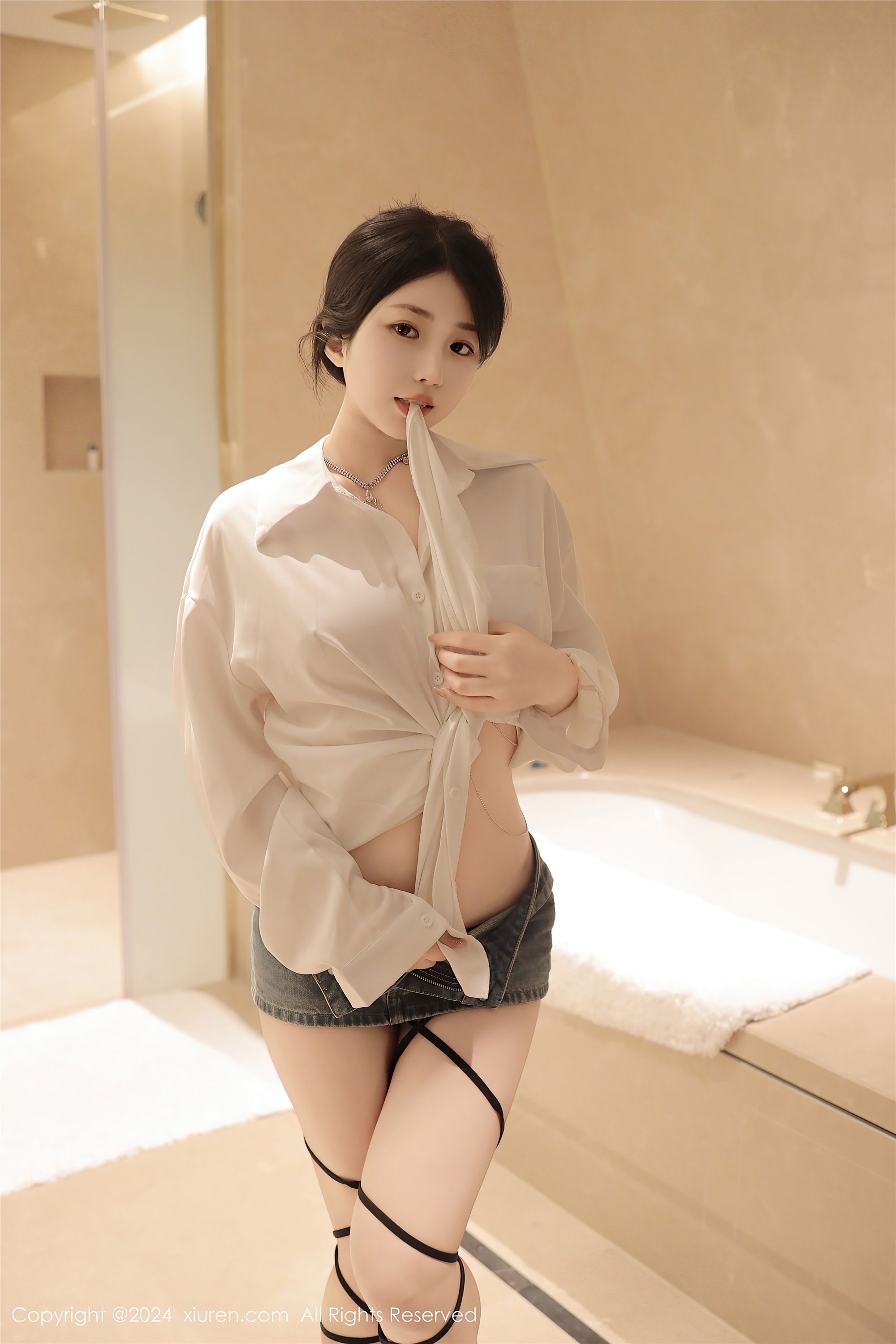 图片[6]-Xiuren秀人网期2024.04.16期N第8400期陈小花-秀人网