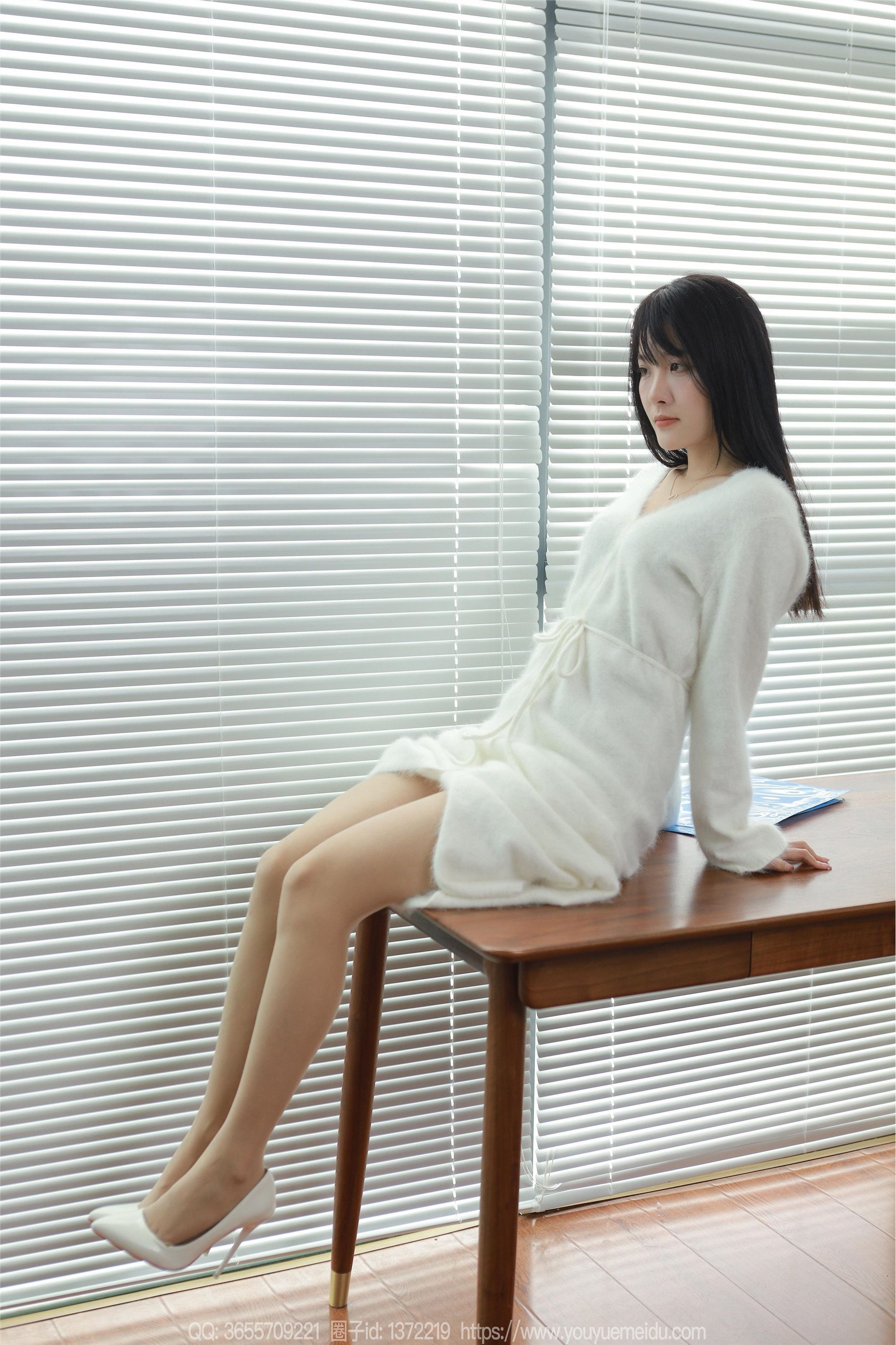 图片[5]-IESS异思趣向期期2023.11.27期丝享家期1596期婉萍《白月光（上）》-秀人网