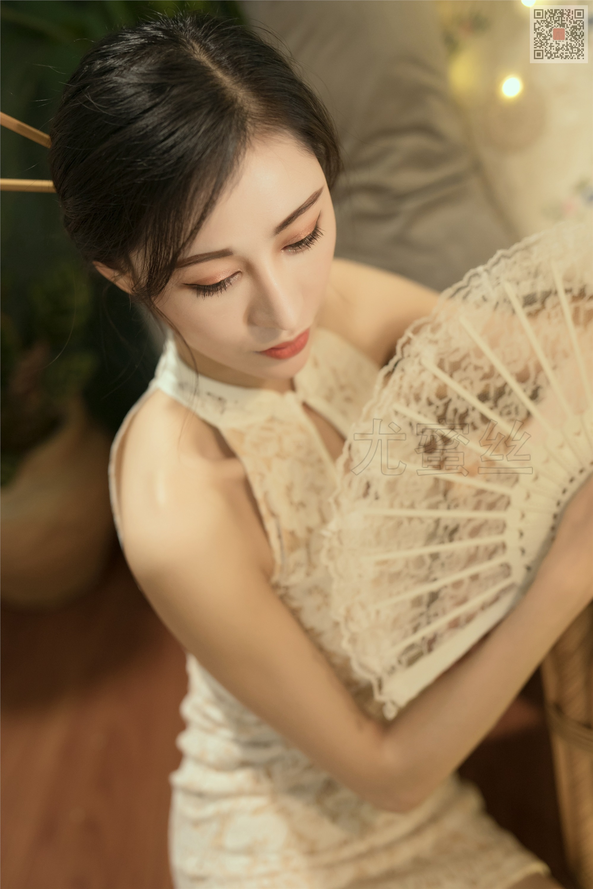 尤蜜丝期穿搭写真期N第017-秀人网