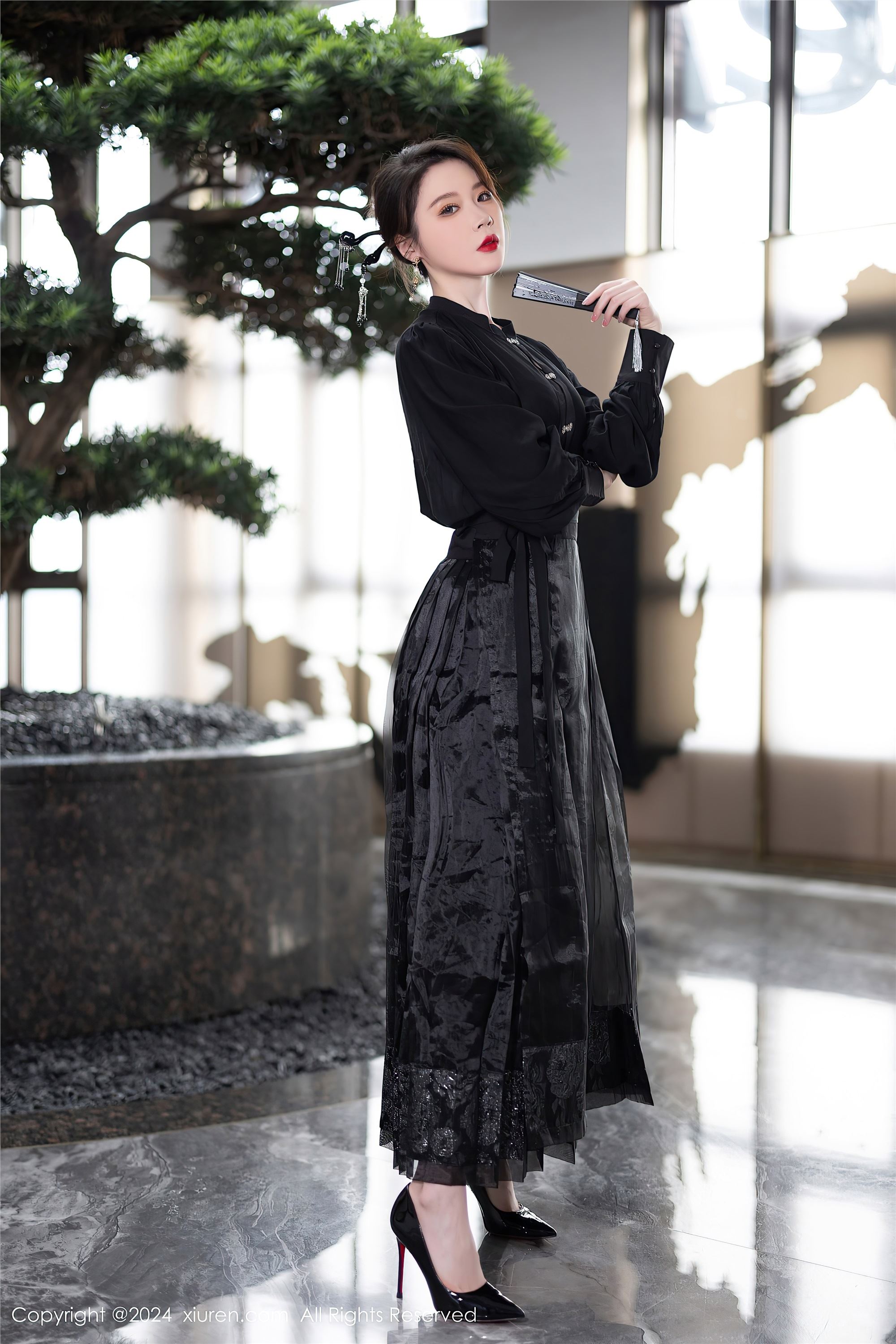 图片[2]-Xiuren秀人网期2024.04.28期N第8465期梦心玥-秀人网