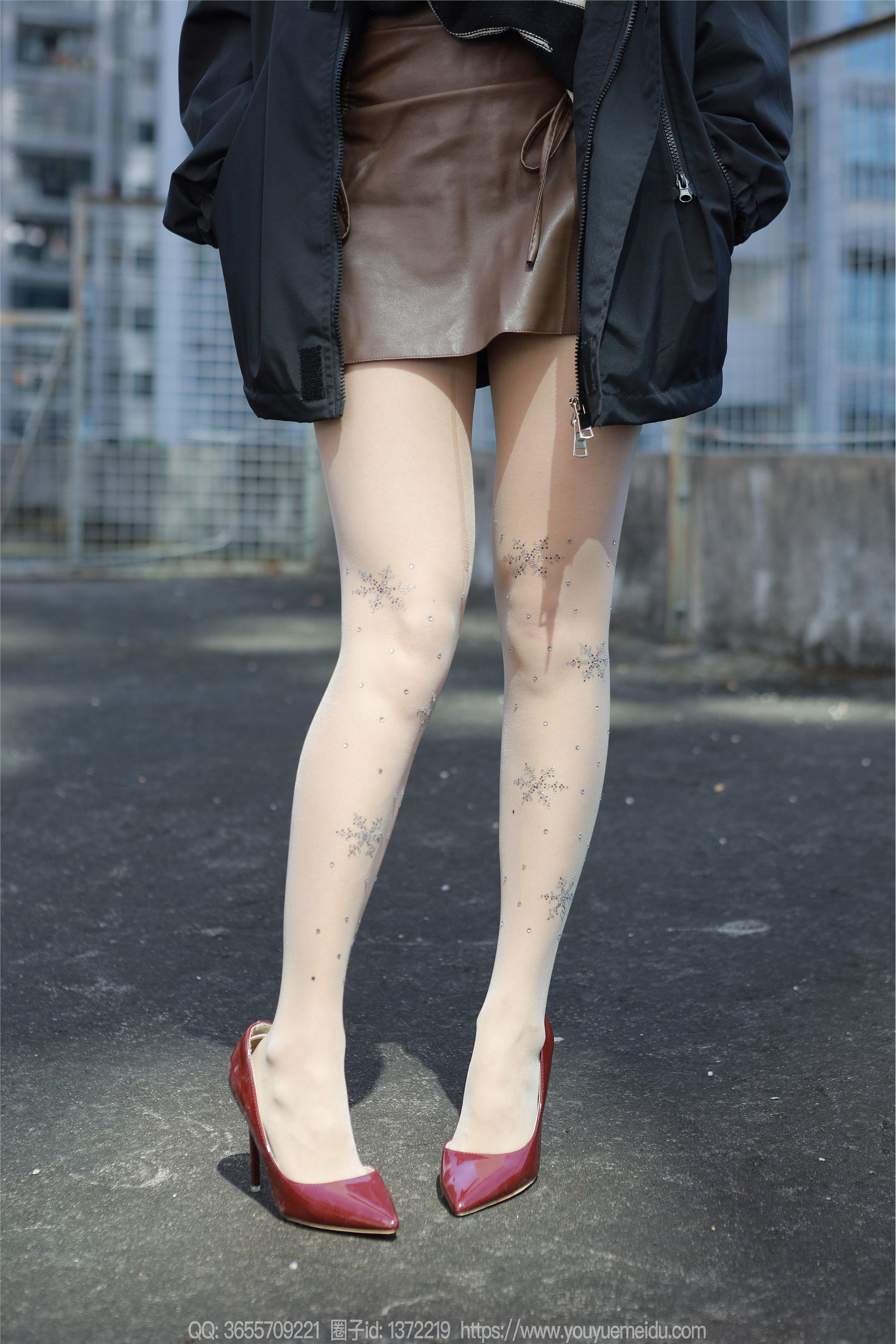 图片[6]-IESS异思趣向期期2023.12.07期丝享家期1605期婉萍《晒晒太阳》-秀人网