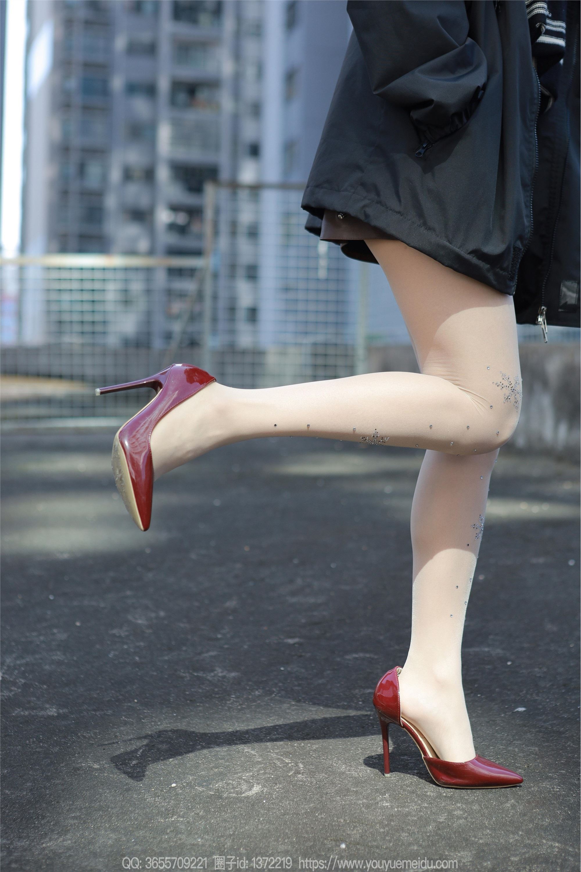 图片[8]-IESS异思趣向期期2023.12.07期丝享家期1605期婉萍《晒晒太阳》-秀人网