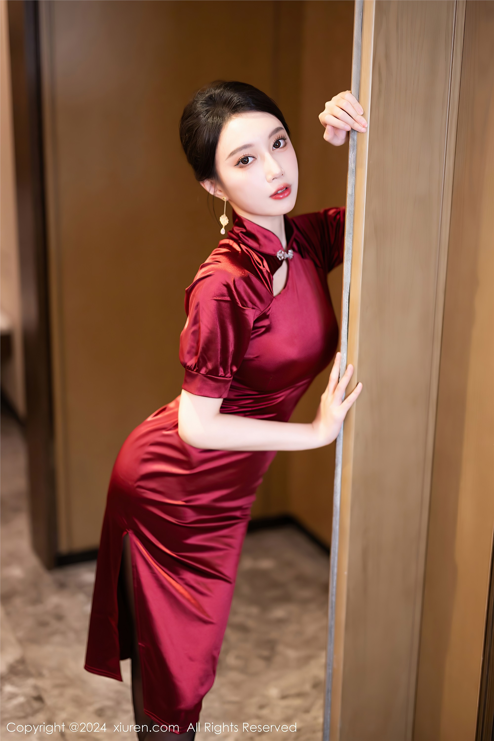 图片[3]-Xiuren秀人网期2024.04.30期N第8479期玥儿玥-秀人网