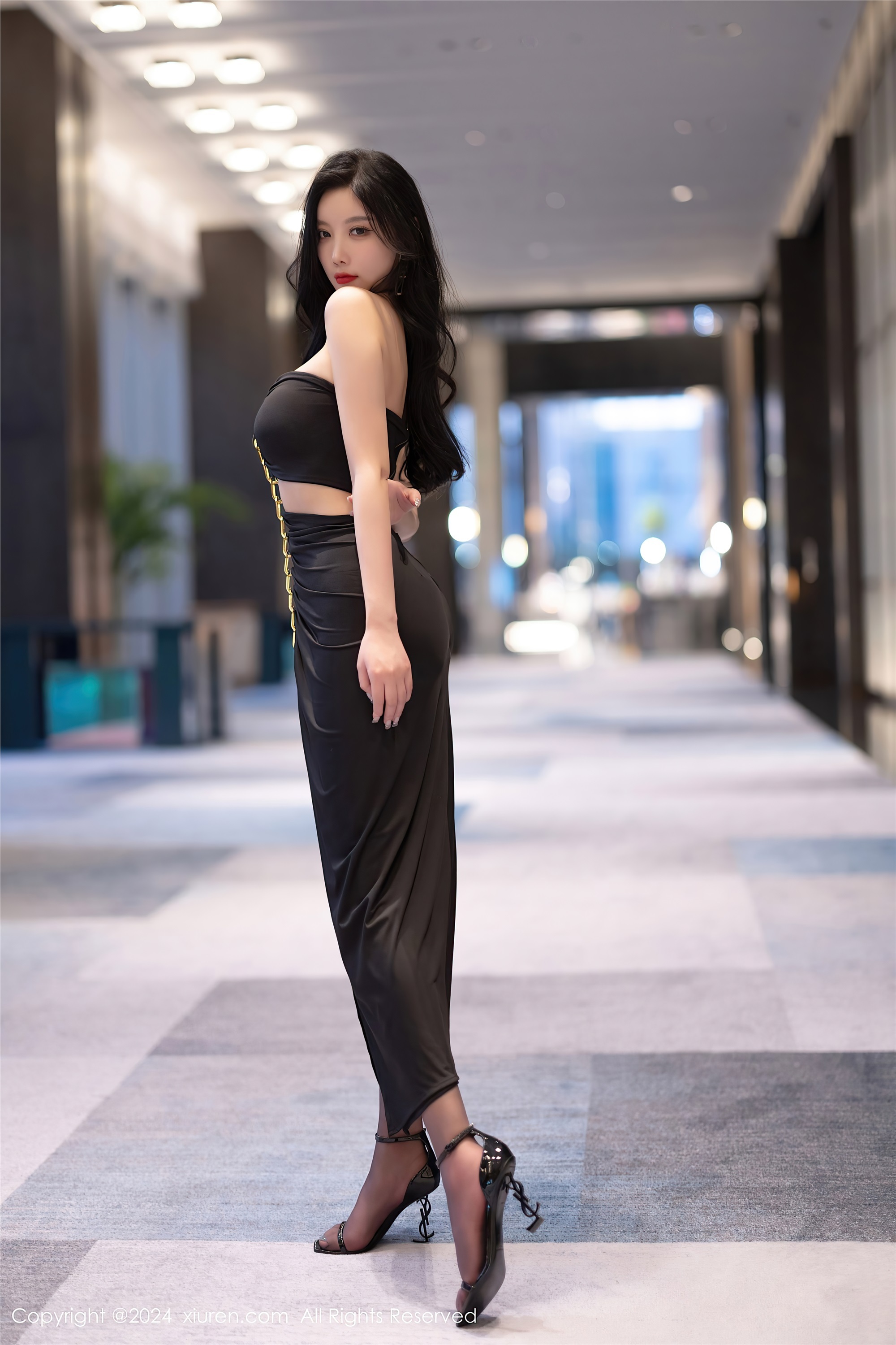 图片[3]-Xiuren秀人网期2024.04.30期N第8484期杨晨晨Yome-套图网