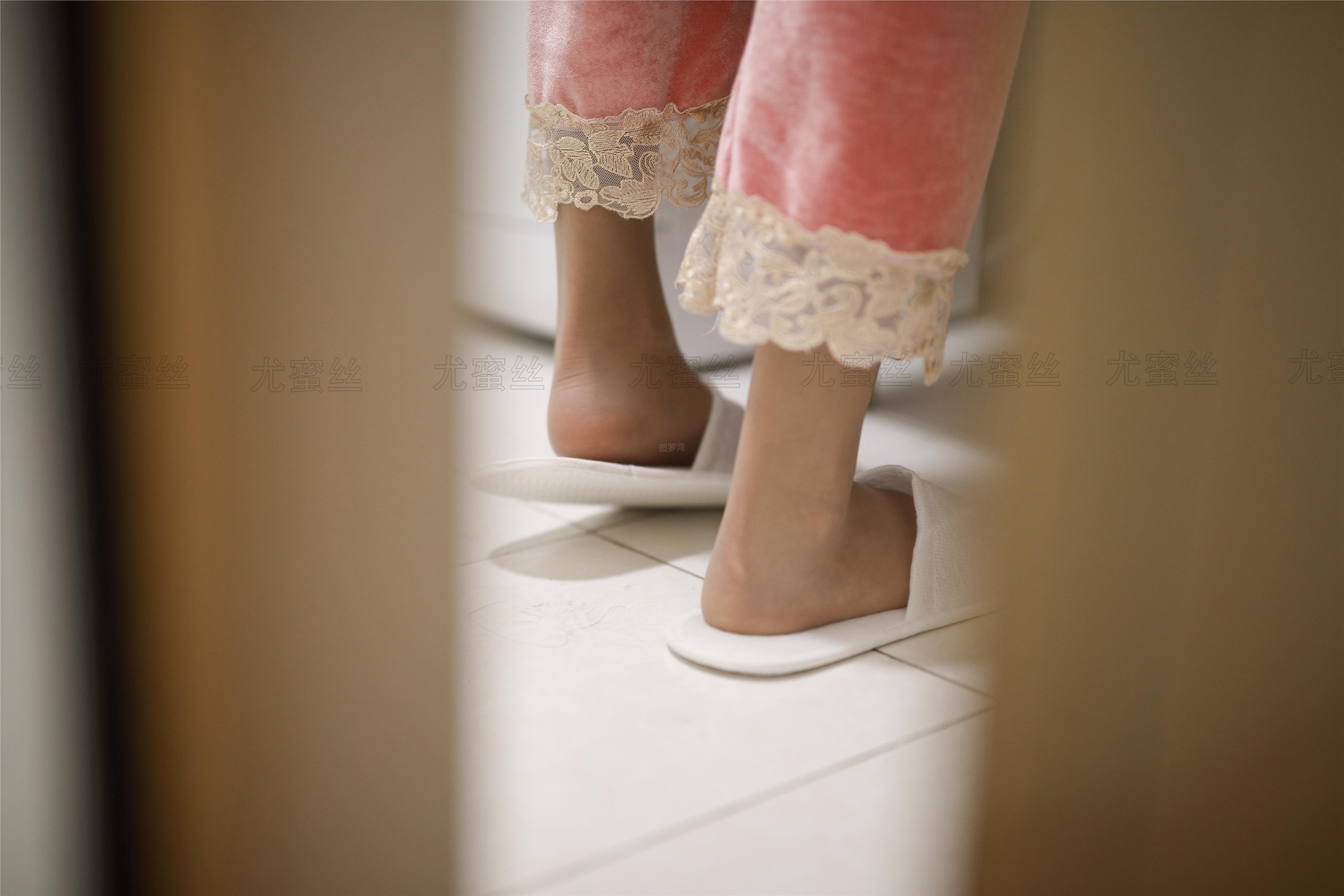 图片[7]-尤蜜丝期穿搭写真期N第028-秀人网