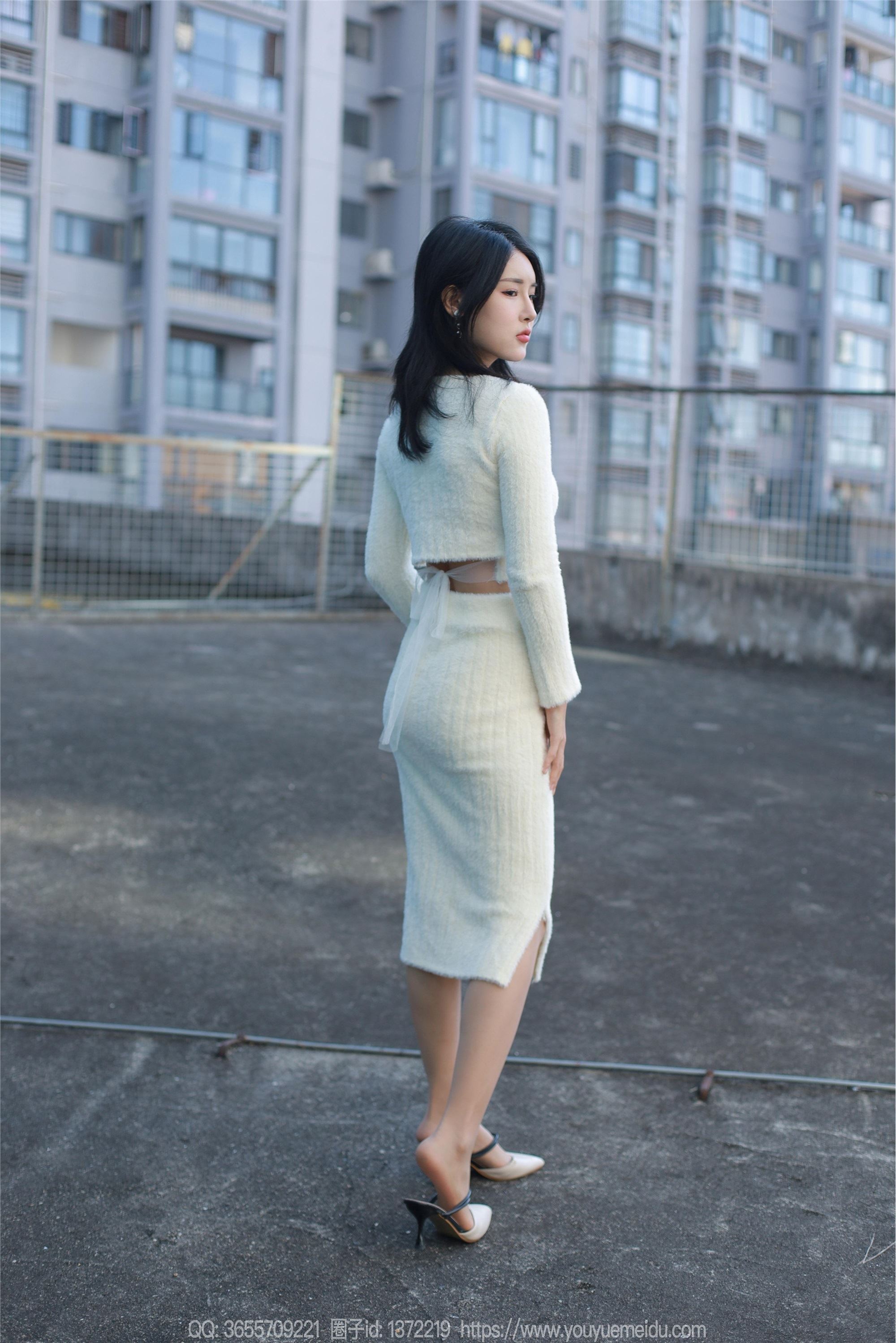 图片[8]-IESS异思趣向期期2023.12.13期丝享家期1610期小宝《雪白的毛衣》-套图网