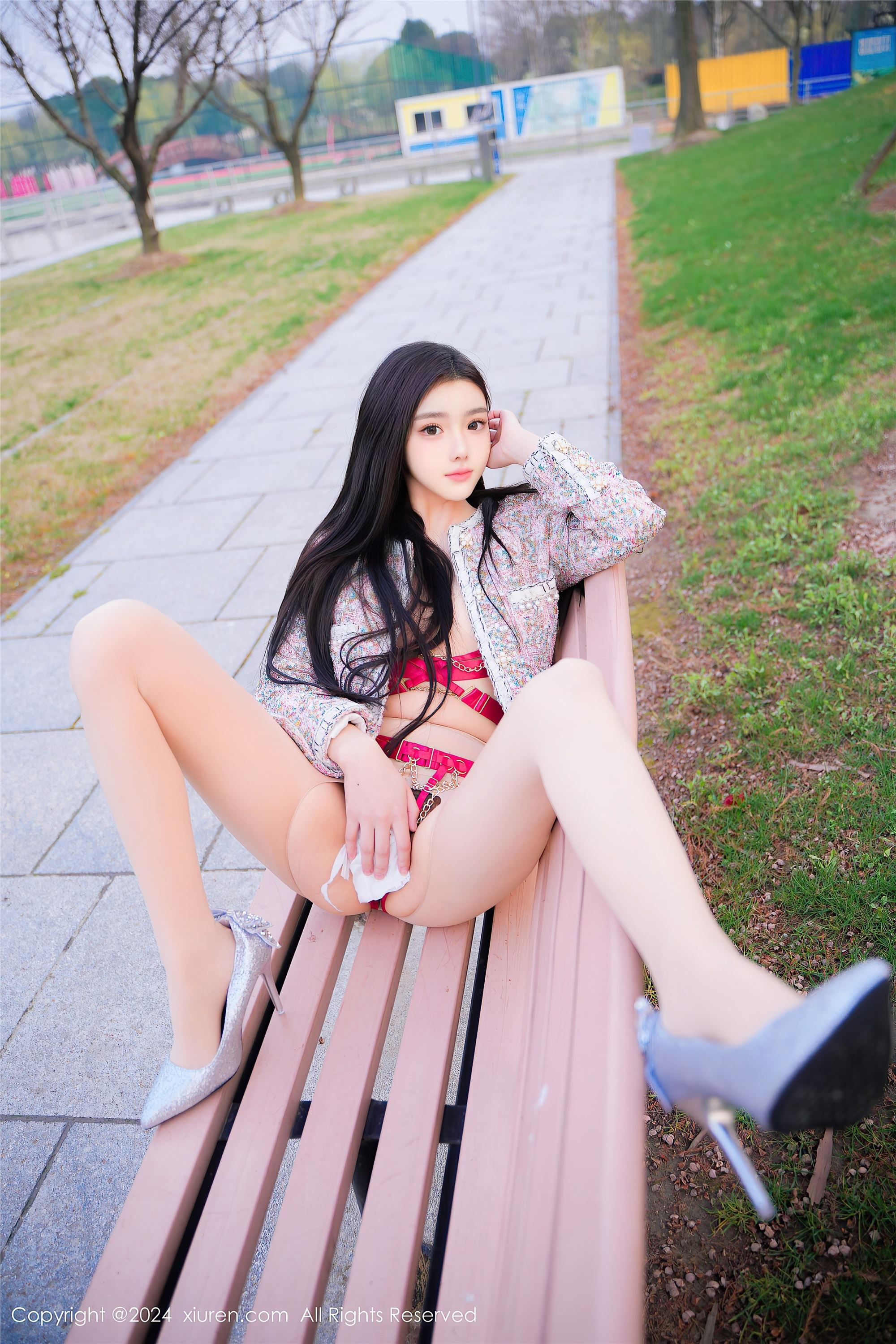 图片[5]-Xiuren秀人网期2024.05.06期N第8489期龙雪儿-秀人网