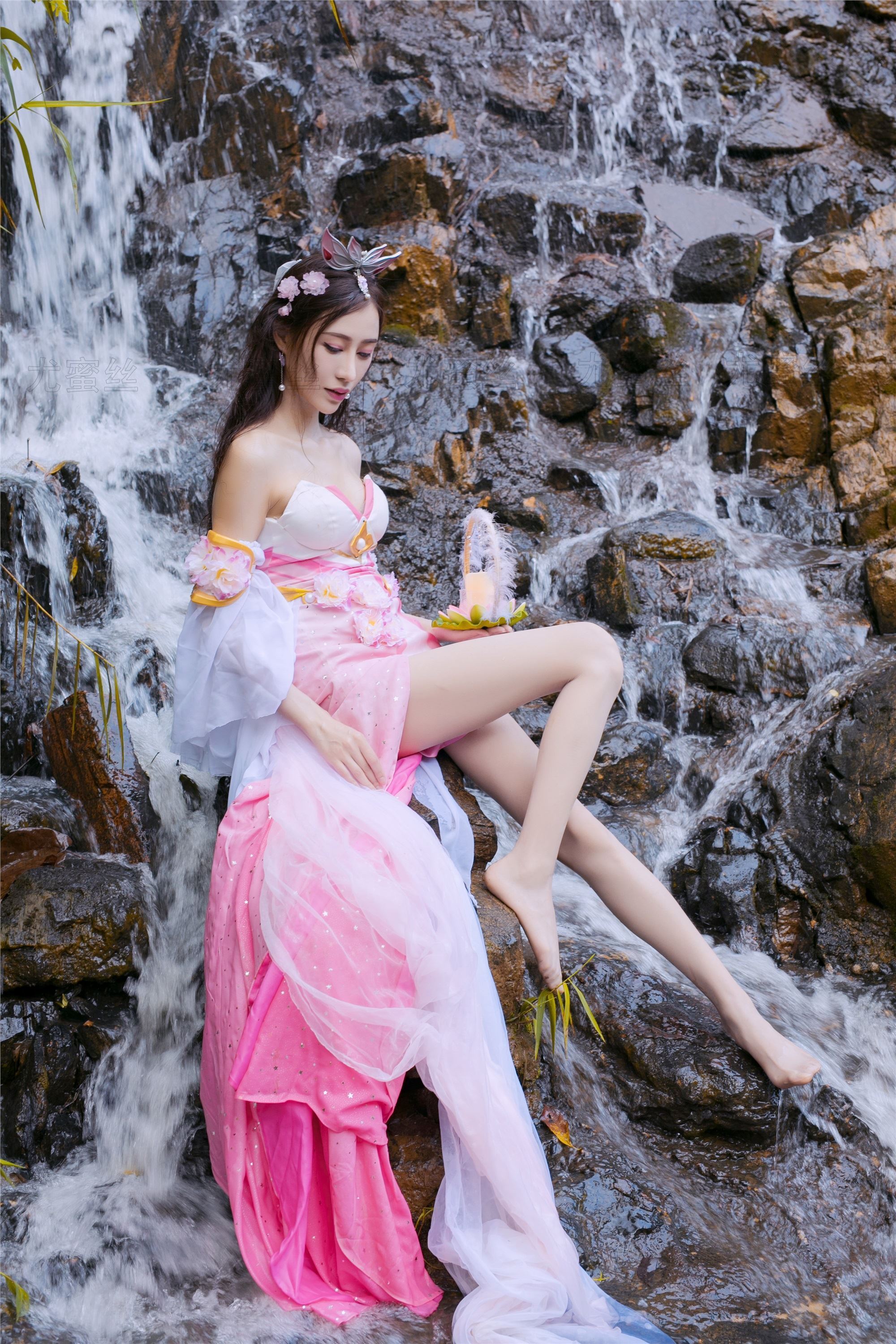 图片[5]-尤蜜丝期穿搭写真期N第031-秀人网