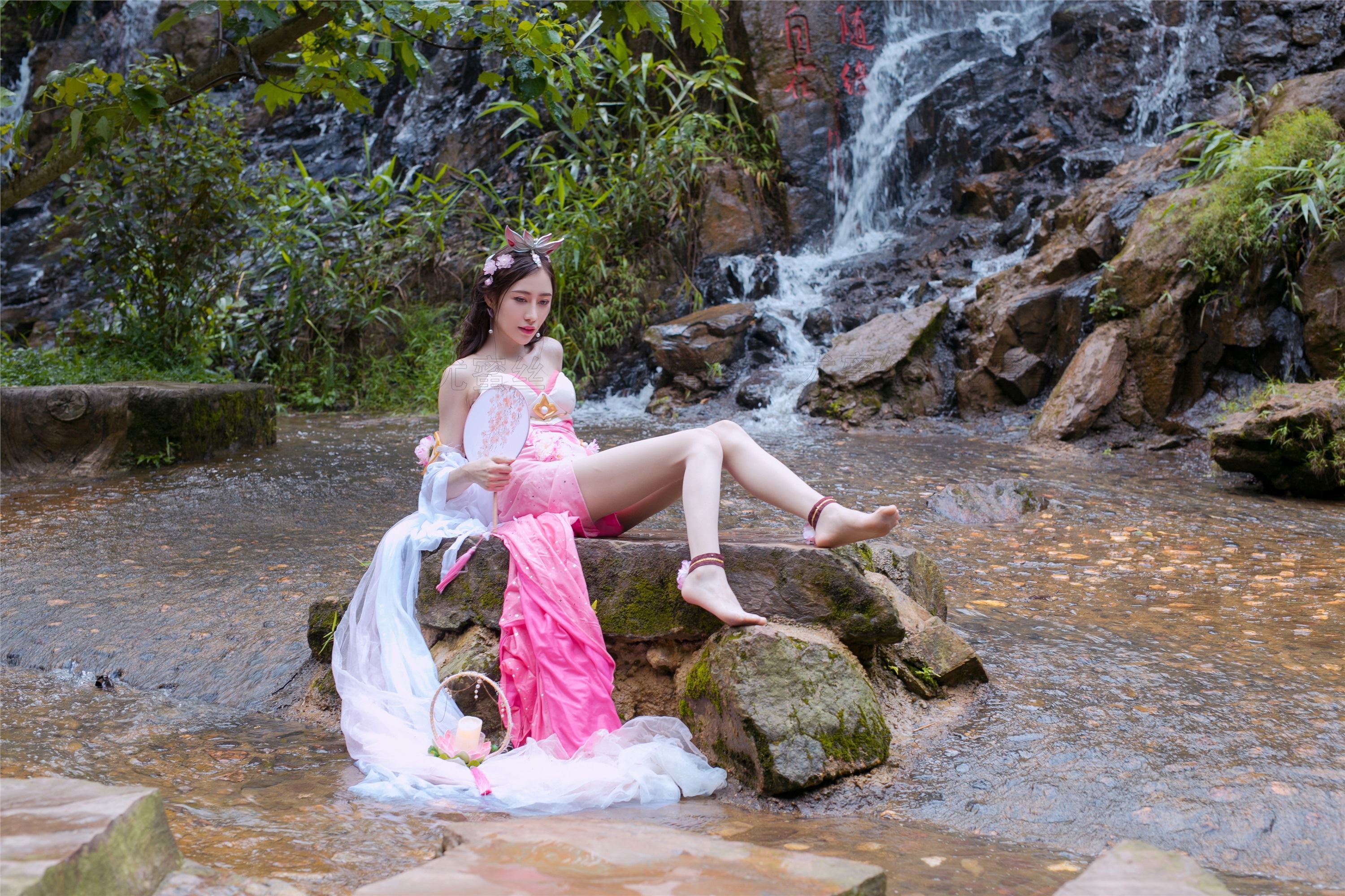 图片[8]-尤蜜丝期穿搭写真期N第031-秀人网