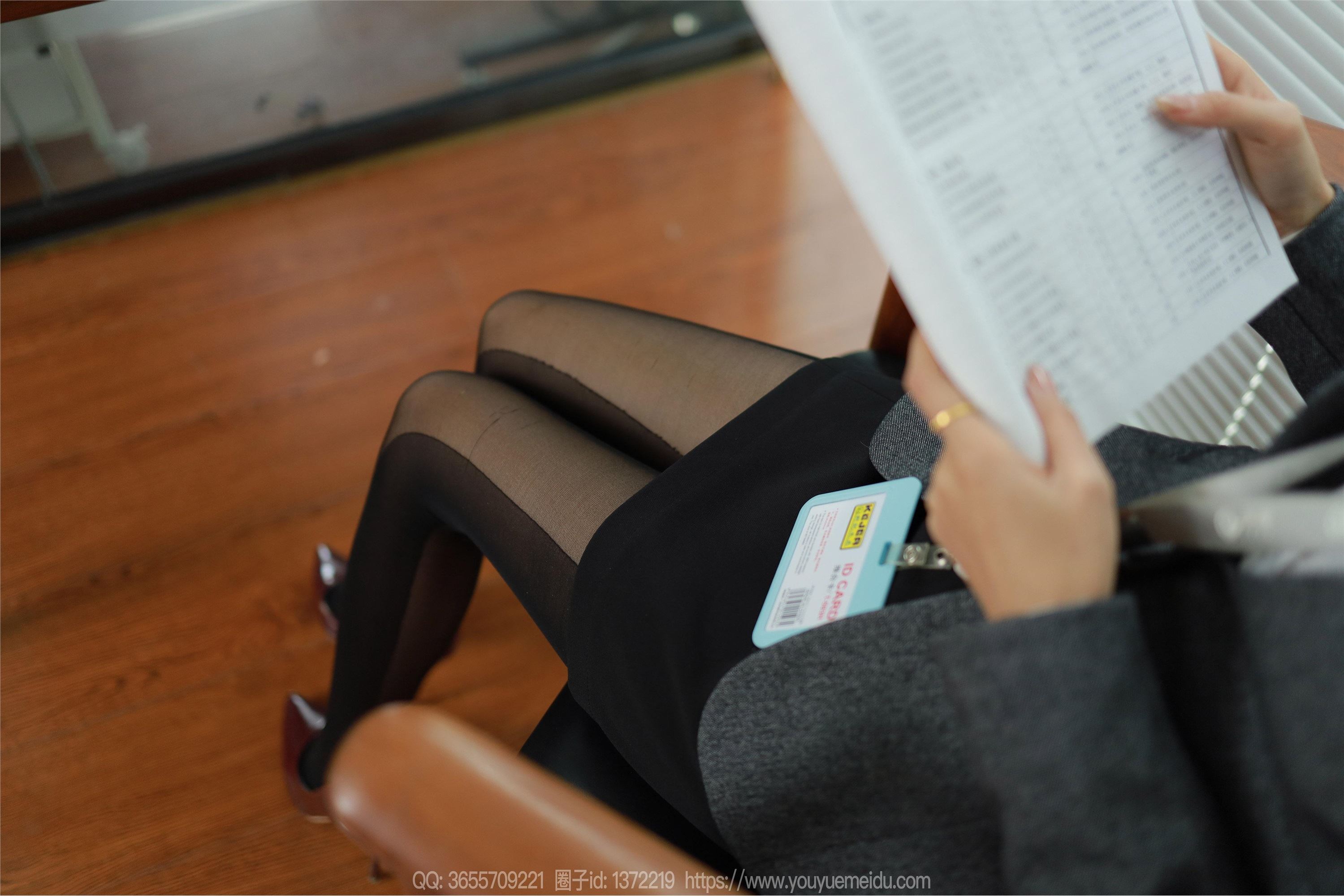 图片[6]-IESS异思趣向期期2023.12.18期丝享家期1614期美子《新闻女王》-秀人网