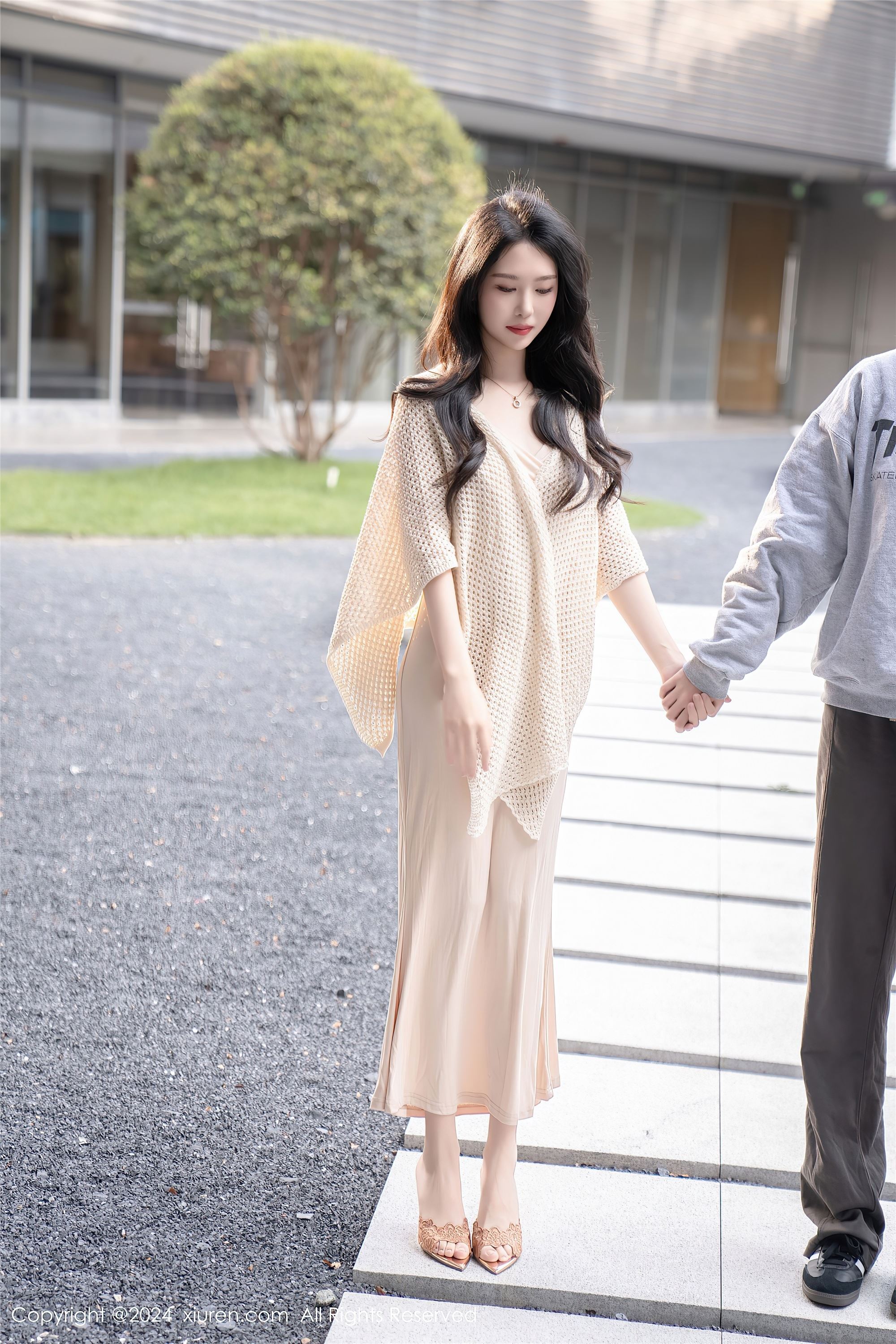 Xiuren秀人网期2024.05.17期N第8559期利世-秀人网