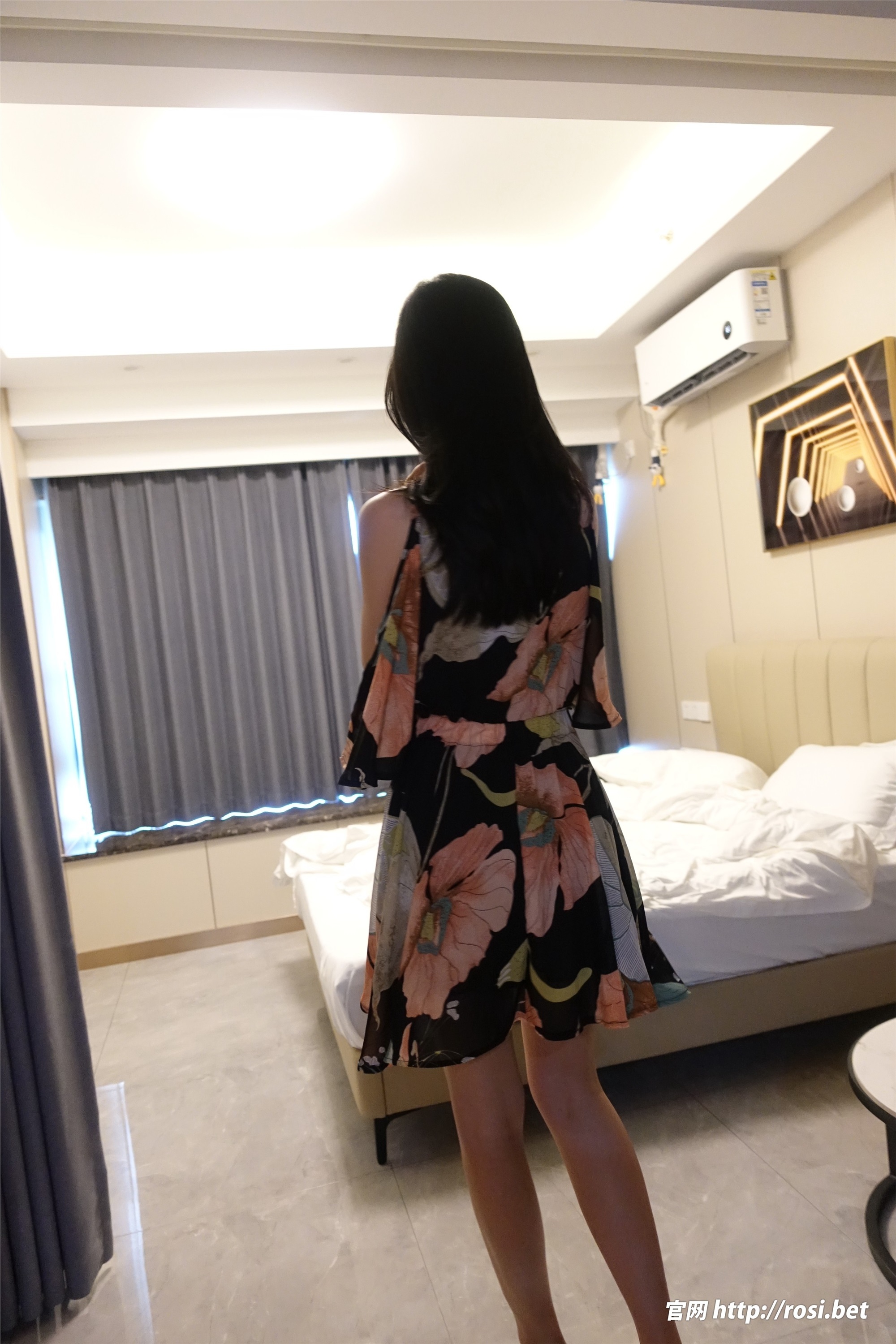 图片[4]-ROSI写真期2024.06.19期N第4580-秀人网