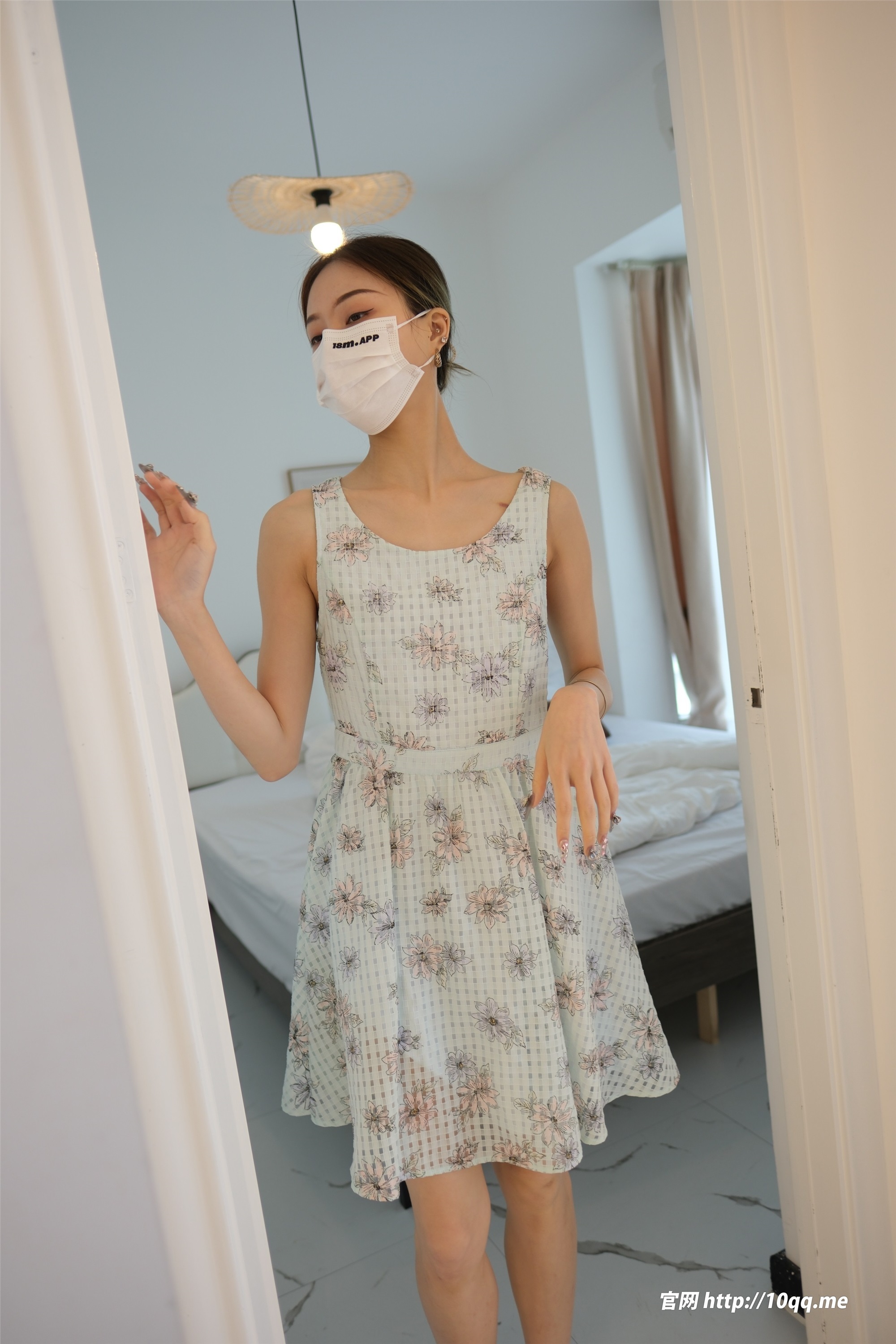 图片[4]-ROSI口罩系列期2024.06.07期N第2917-秀人网