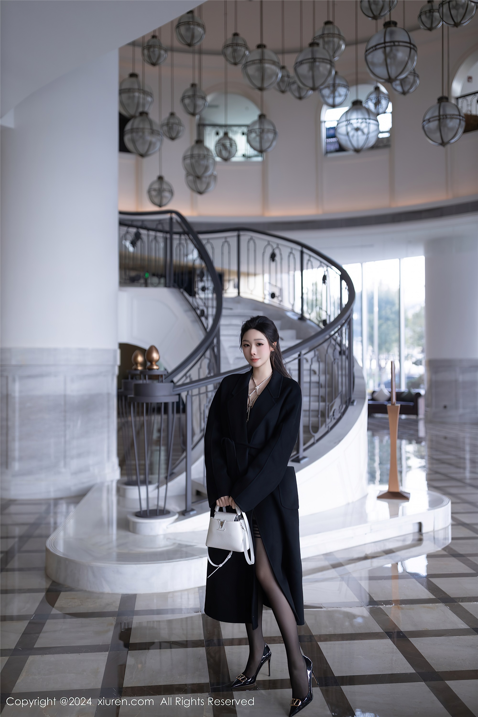 图片[4]-Xiuren秀人网期2024.05.16期N第8552期小逗逗-秀人网