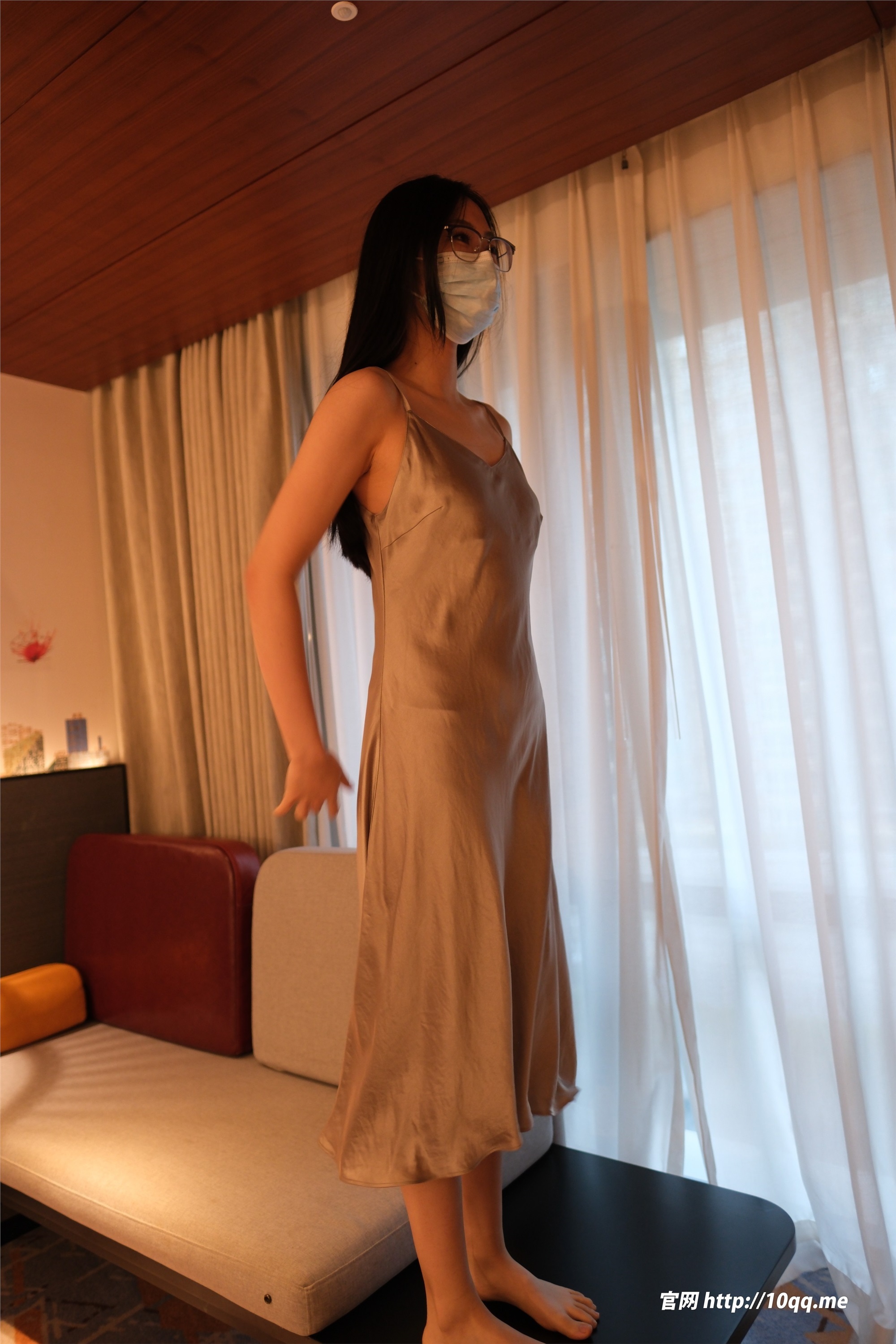 图片[2]-ROSI口罩系列期2024.06.11期N第2921-秀人网