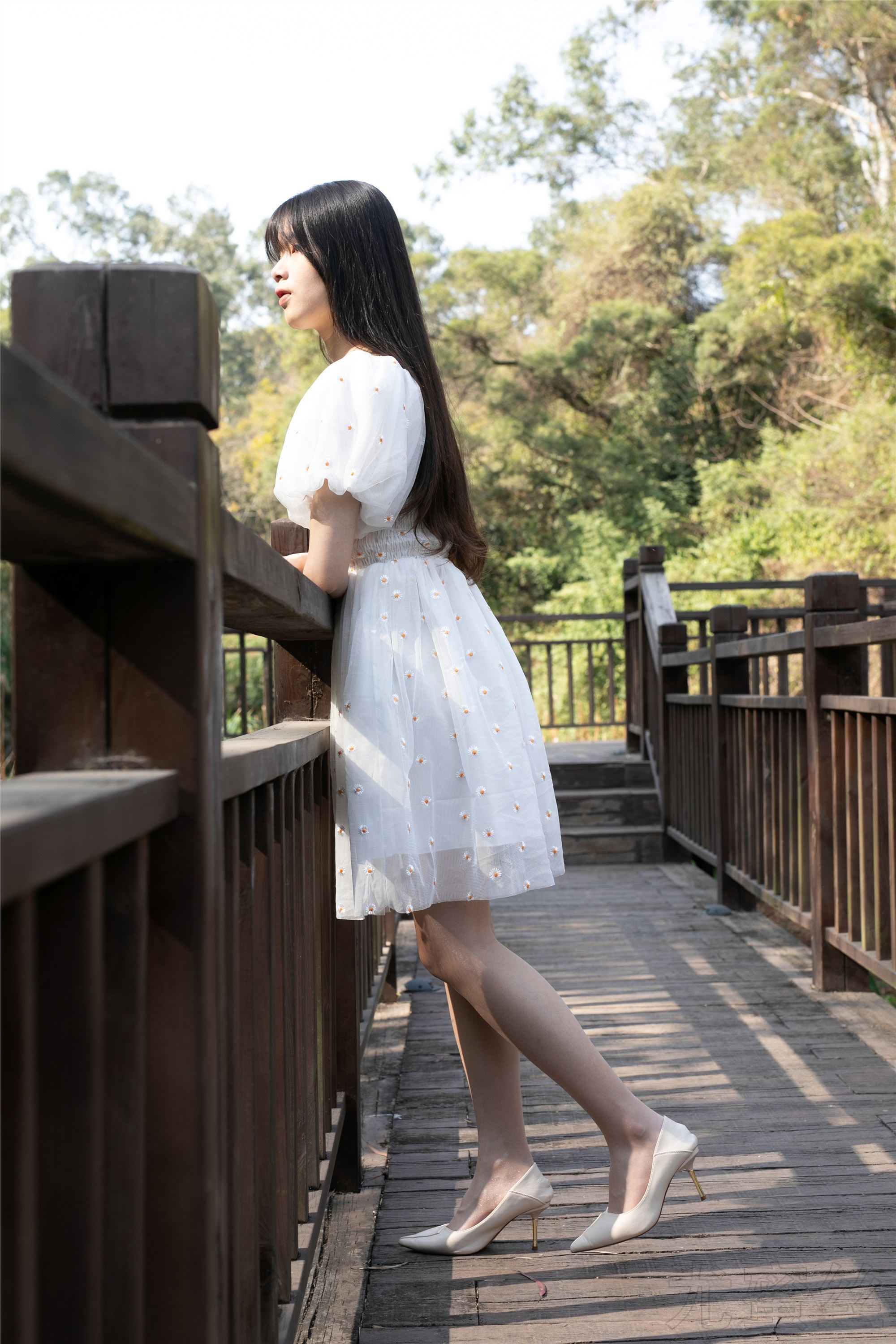 图片[5]-尤蜜丝期穿搭写真期N第046-秀人网