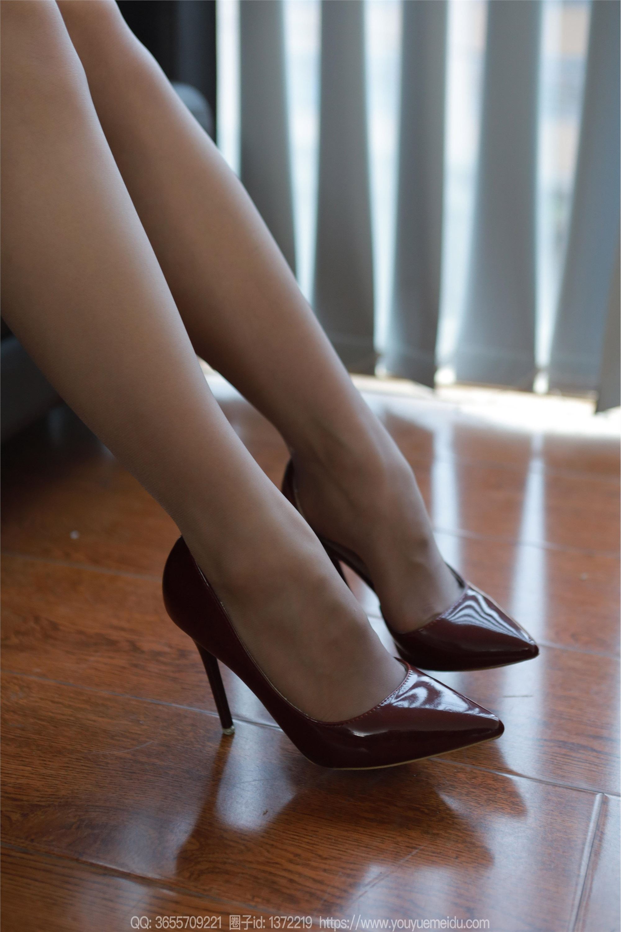 图片[6]-IESS异思趣向期期2024.01.03期丝享家期1628期兔兔《麻辣OL》-秀人网