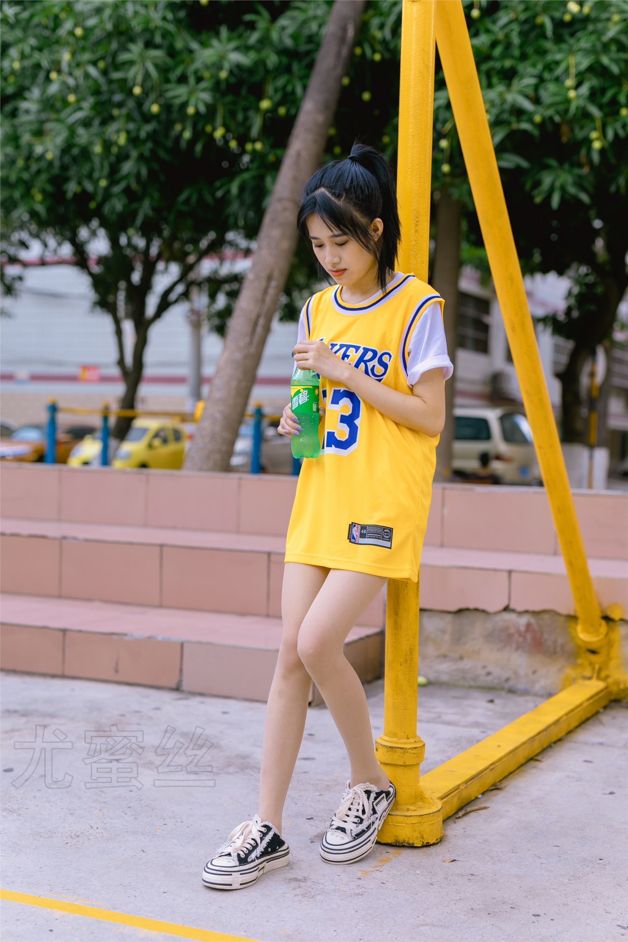 尤蜜丝期穿搭写真期N第053-套图网