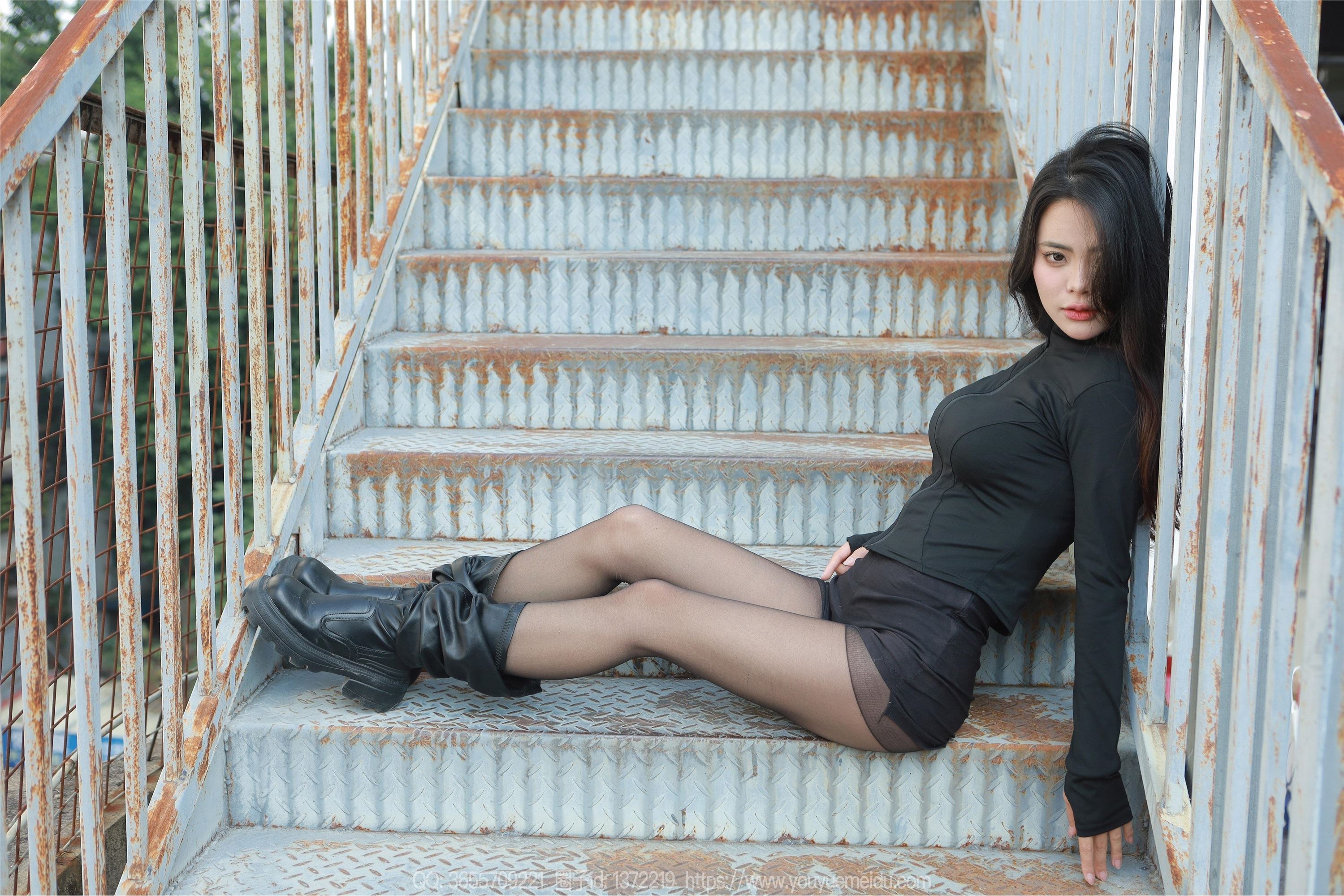 图片[9]-IESS异思趣向期期2024.01.10期丝享家期1634期兔兔《黑斯长靴》-秀人网