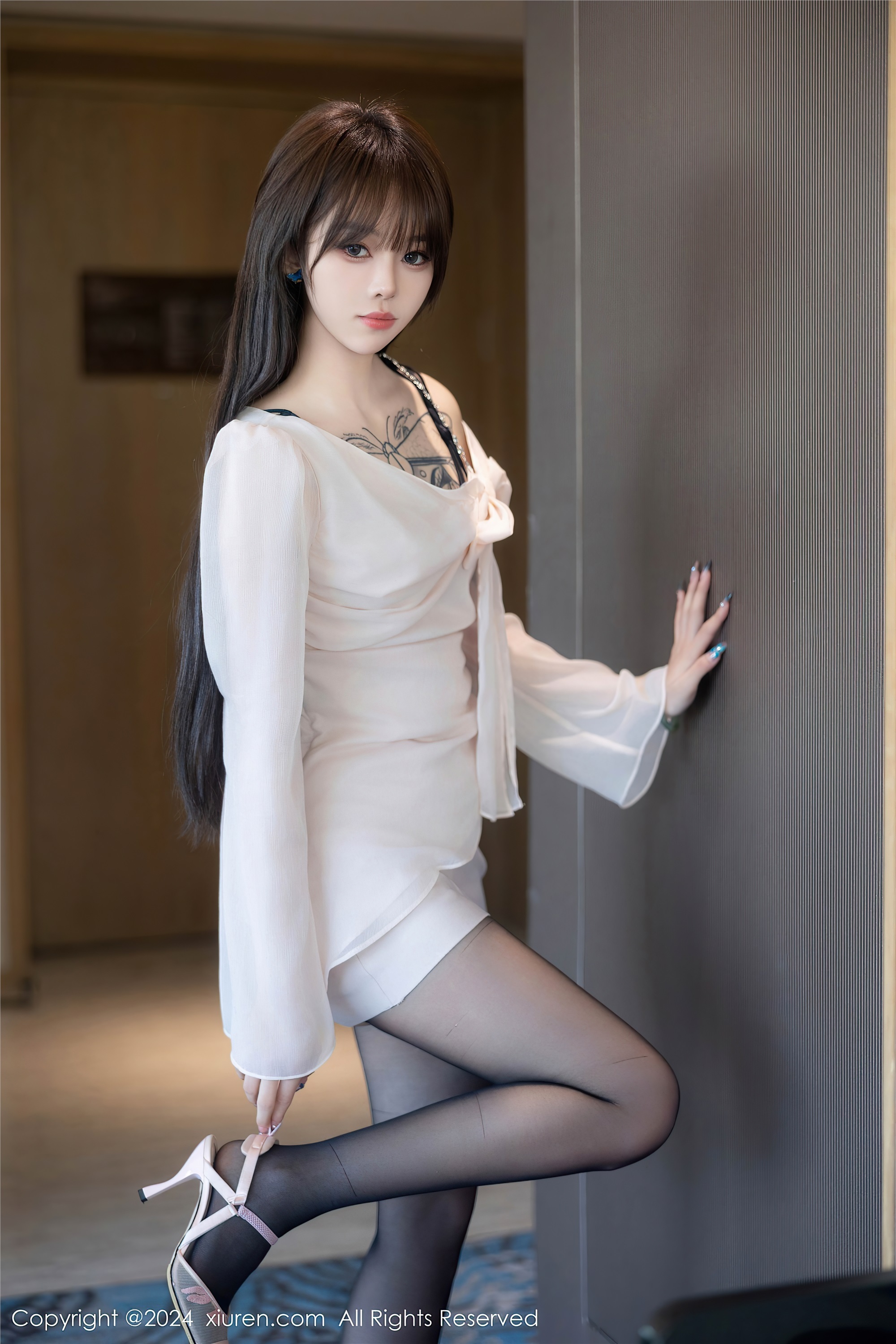 Xiuren秀人网期2024.05.24期N第8591期奶瓶-秀人网