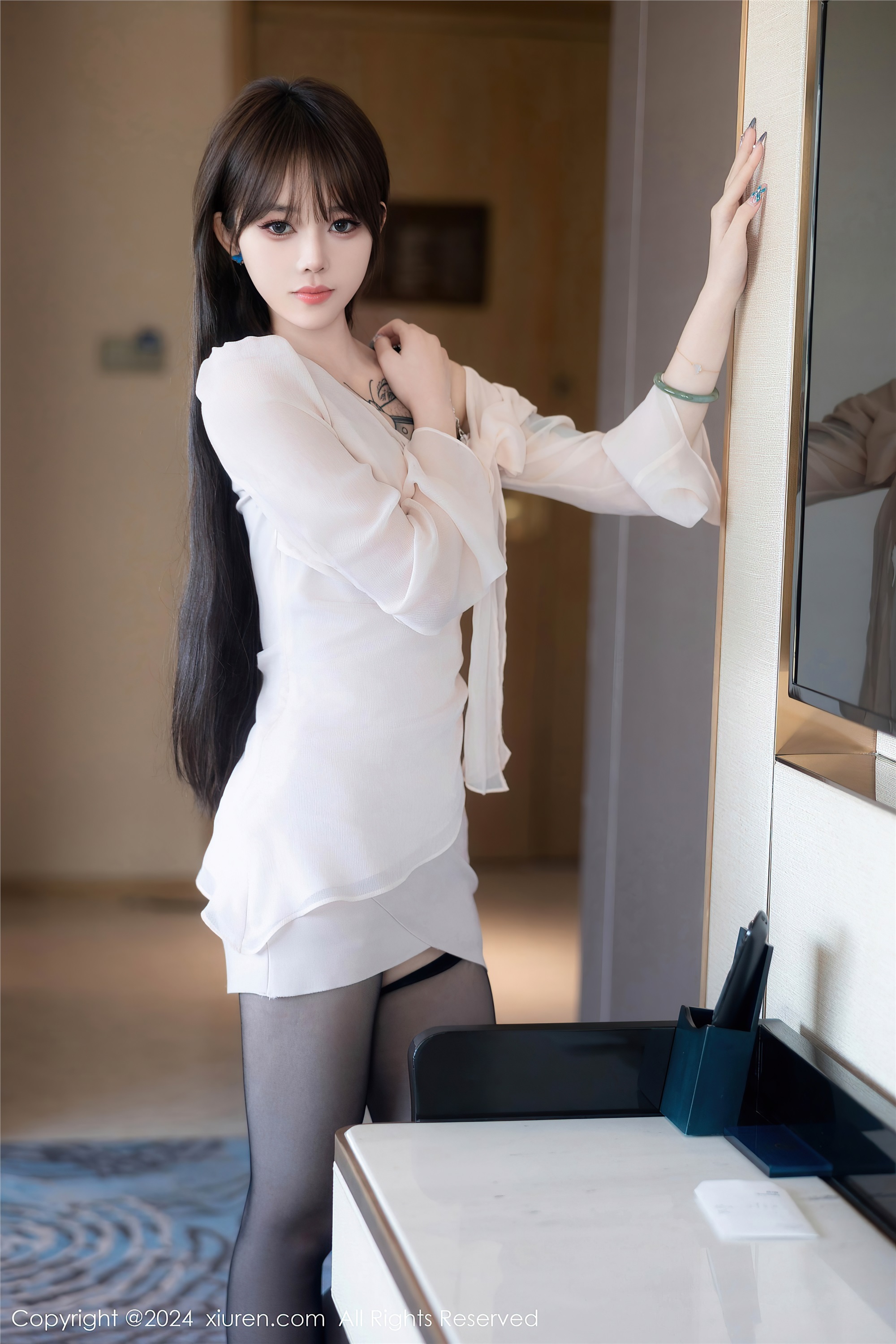 图片[2]-Xiuren秀人网期2024.05.24期N第8591期奶瓶-秀人网