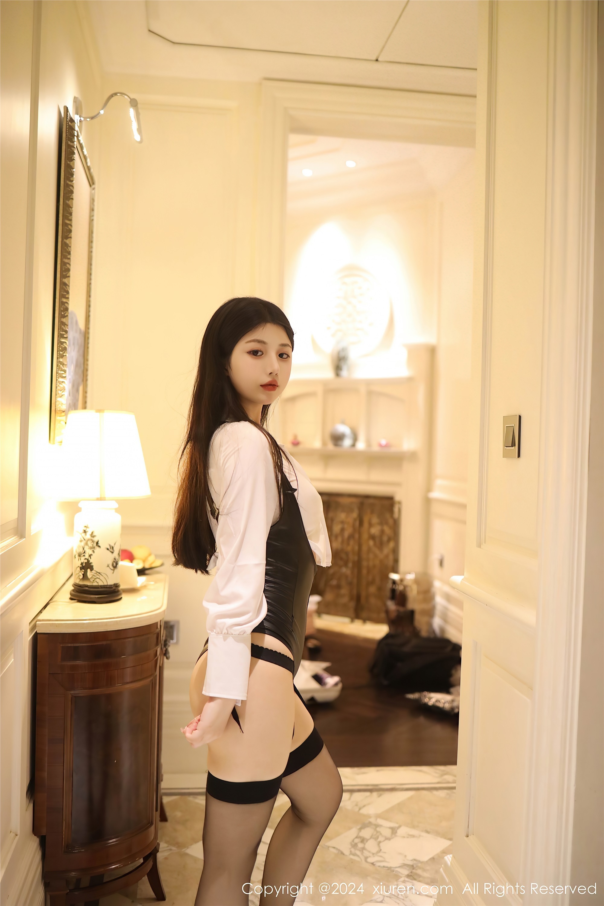 图片[8]-Xiuren秀人网期2024.05.24期N第8595期陈小花-套图网