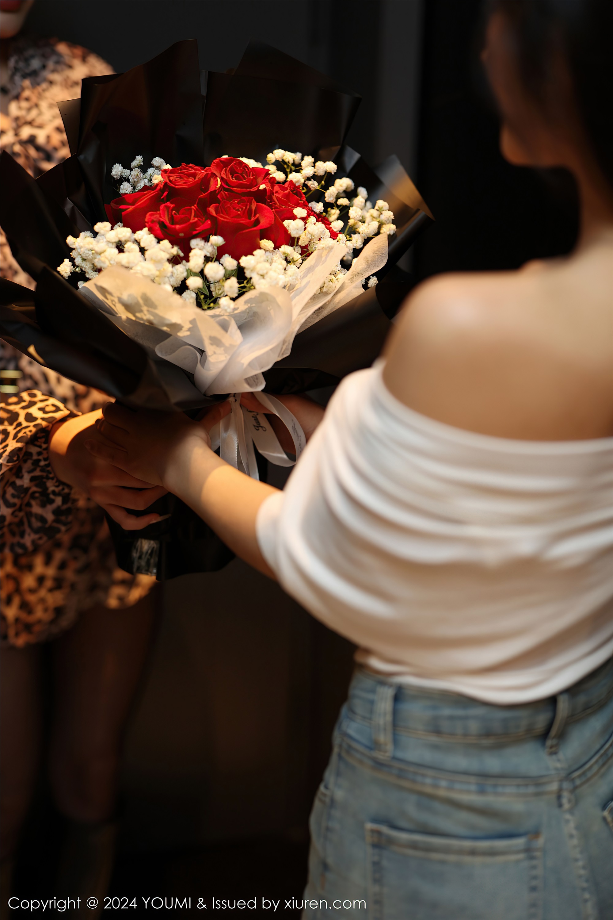 图片[4]-YouMi尤蜜荟期2024.05.11期VOL.1061期谭小灵-秀人网