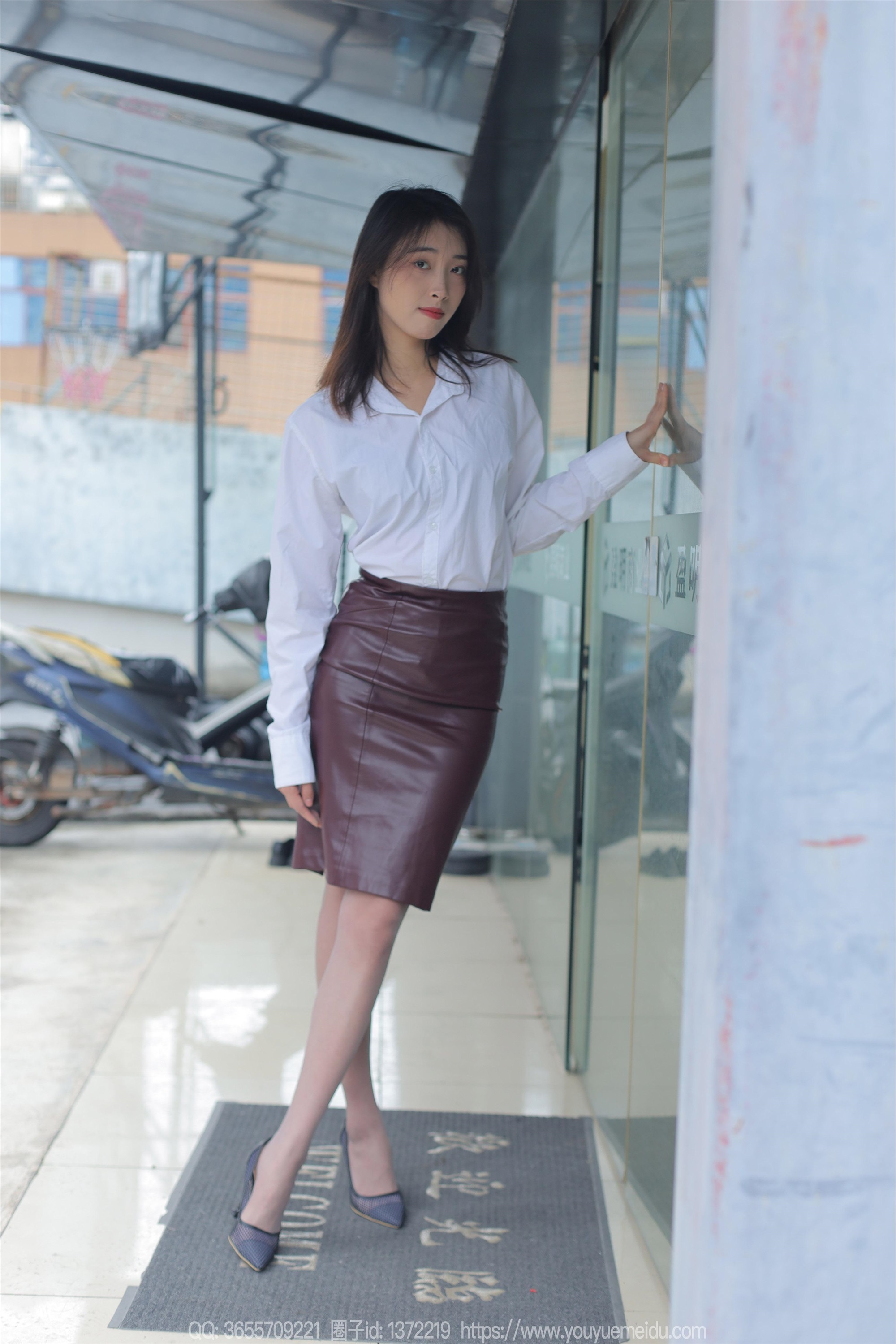 图片[9]-IESS异思趣向期期2024.01.18期丝享家期1641期小九《停车跟随》-秀人网