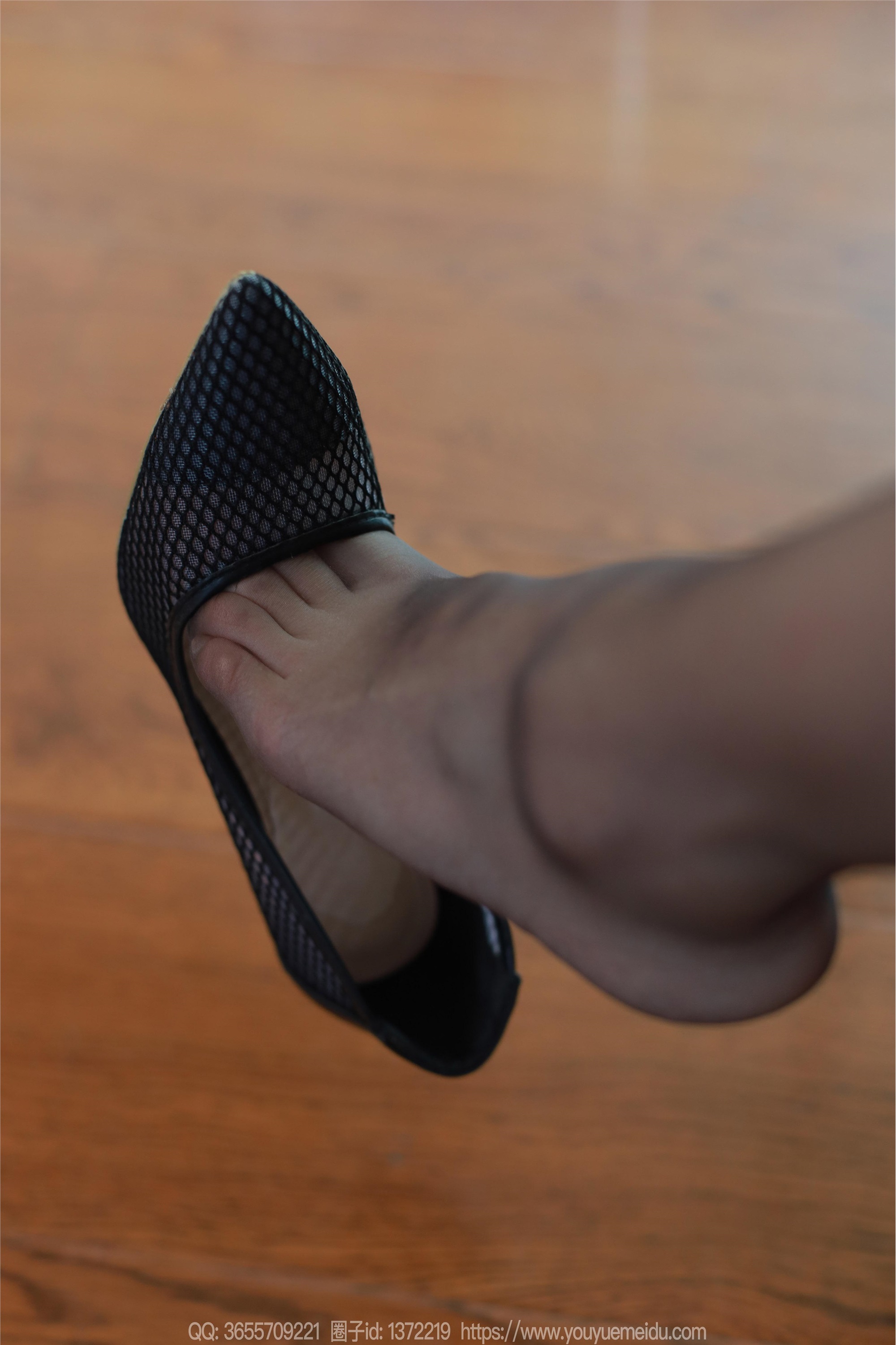 图片[4]-IESS异思趣向期期2024.01.19期丝享家期1642期小婕《风情包臀裙》-秀人网